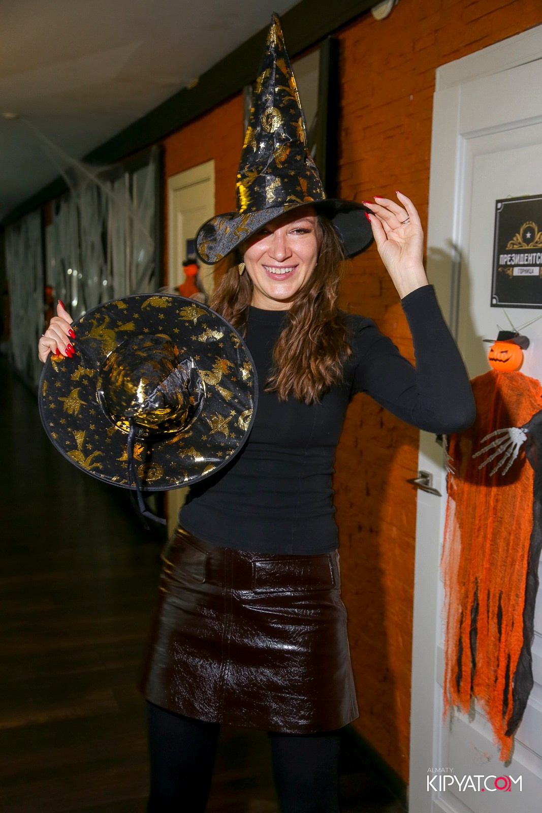 УХО И МЕДВЕДЬ НА САИНА. КИПЯТКОМ АЛМАТЫ!