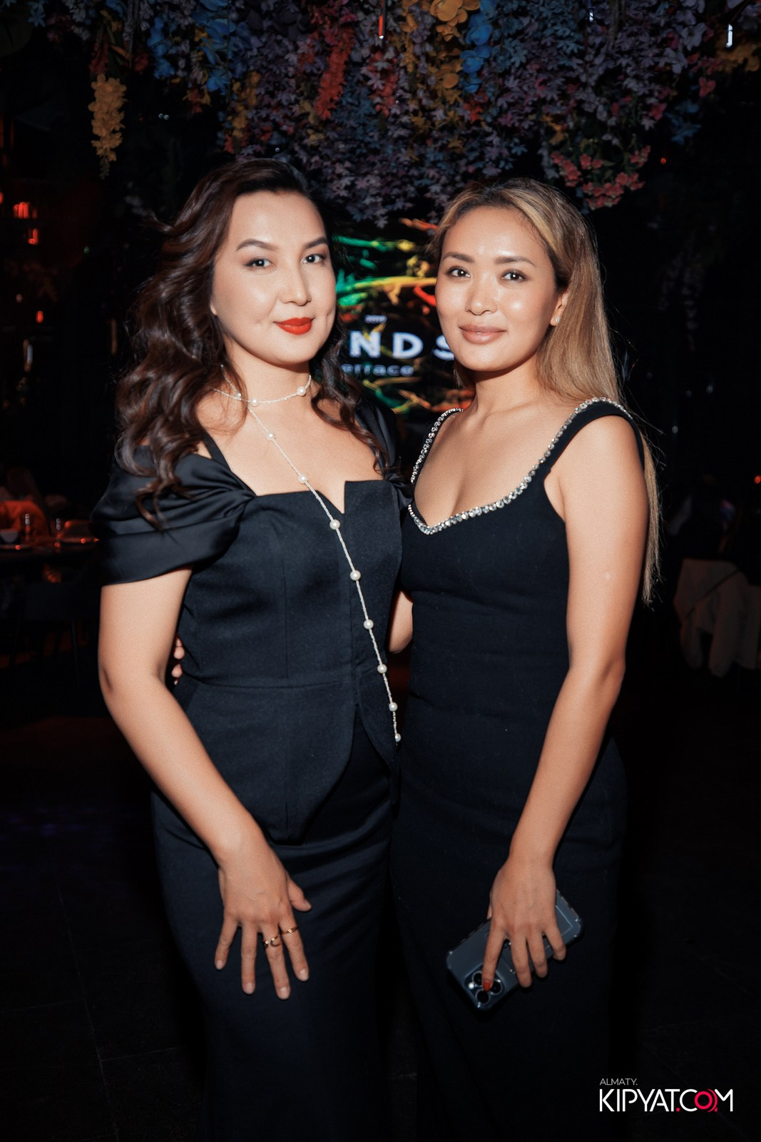 FRIENDS BAR & TERRACE. КИПЯТКОМ АЛМАТЫ!