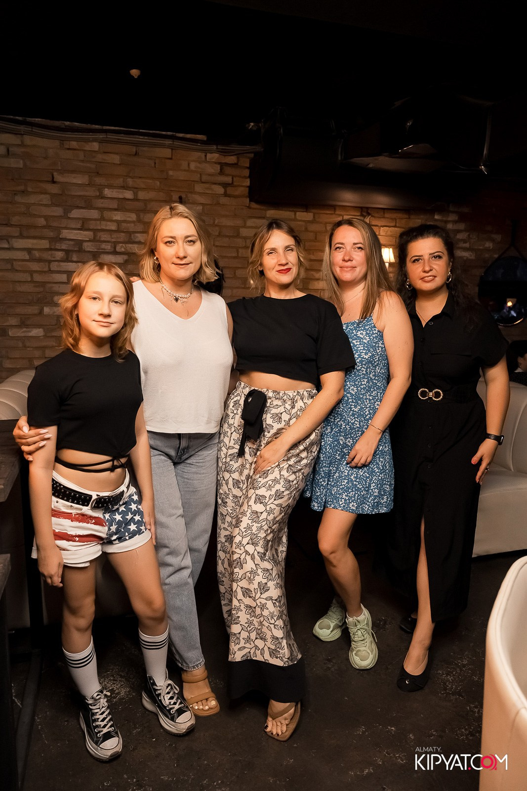 МУЗЫКАЛЬНОЕ ЛОТО В HIT RETRO. КИПЯТКОМ АЛМАТЫ!