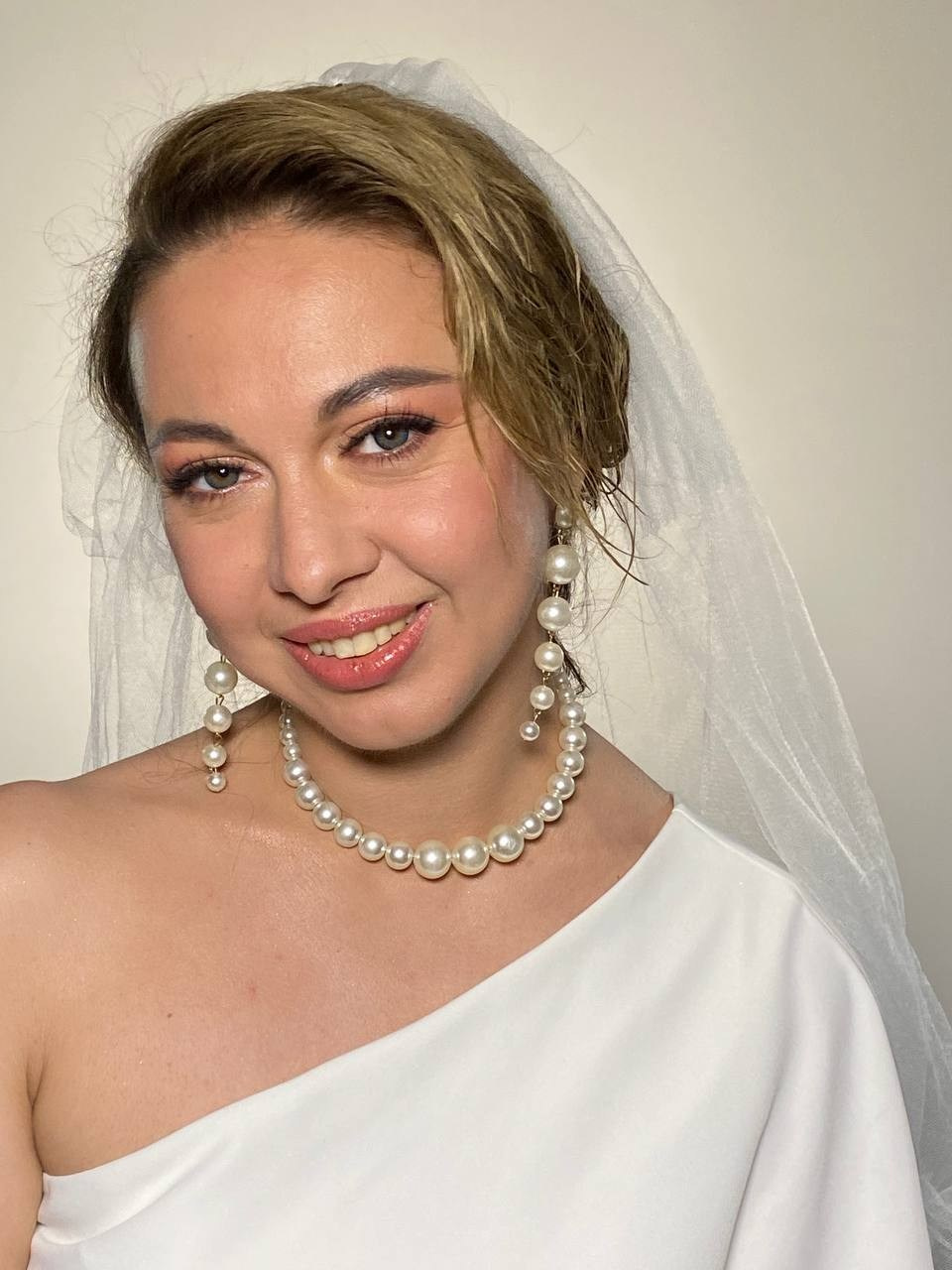 Невеста. Наталья Даньшина — Визажист-Стилист причесок