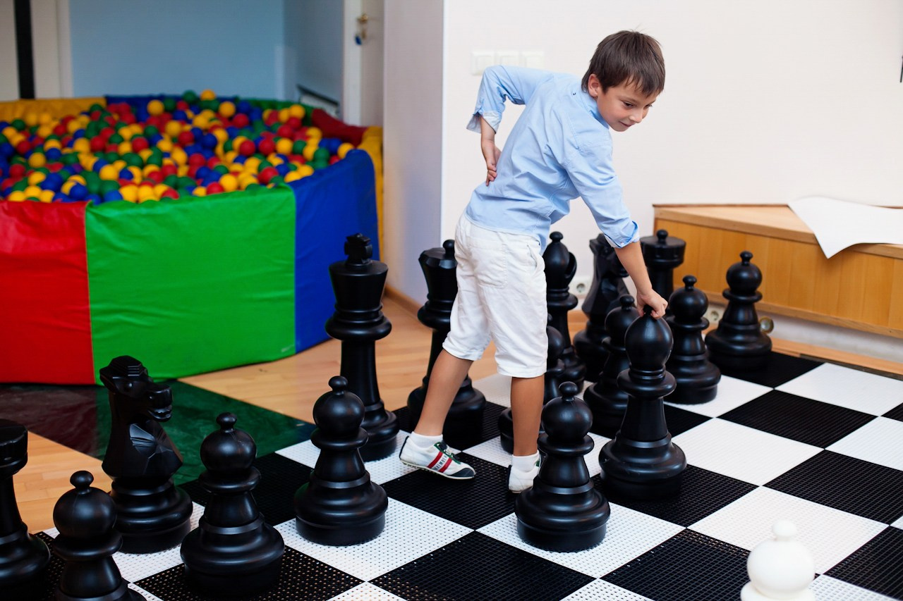 Детское. Фотограф событий, Максим Романенко