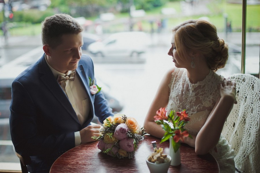 Свадебная прогулка по Санкт-Петербургу. Фотограф крещение венчание в Петербурге! Помогает подобрать храм и посоветовал душевного батюшку в СПб