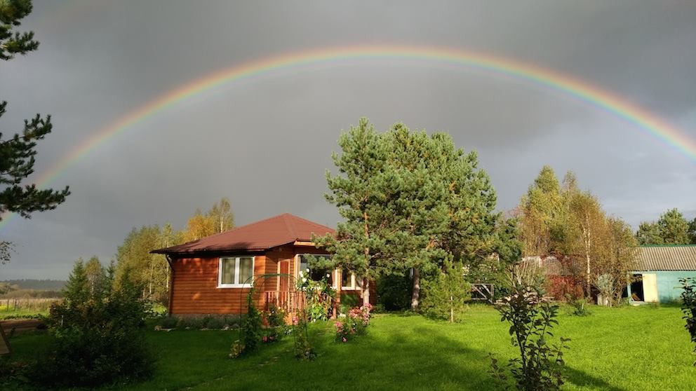 Студия для занятий йогой на эко отдыхе. Эко отель в Помосковье. Эко отдых в Подмосковье в эко-отеле Марии Гиппенрейтер