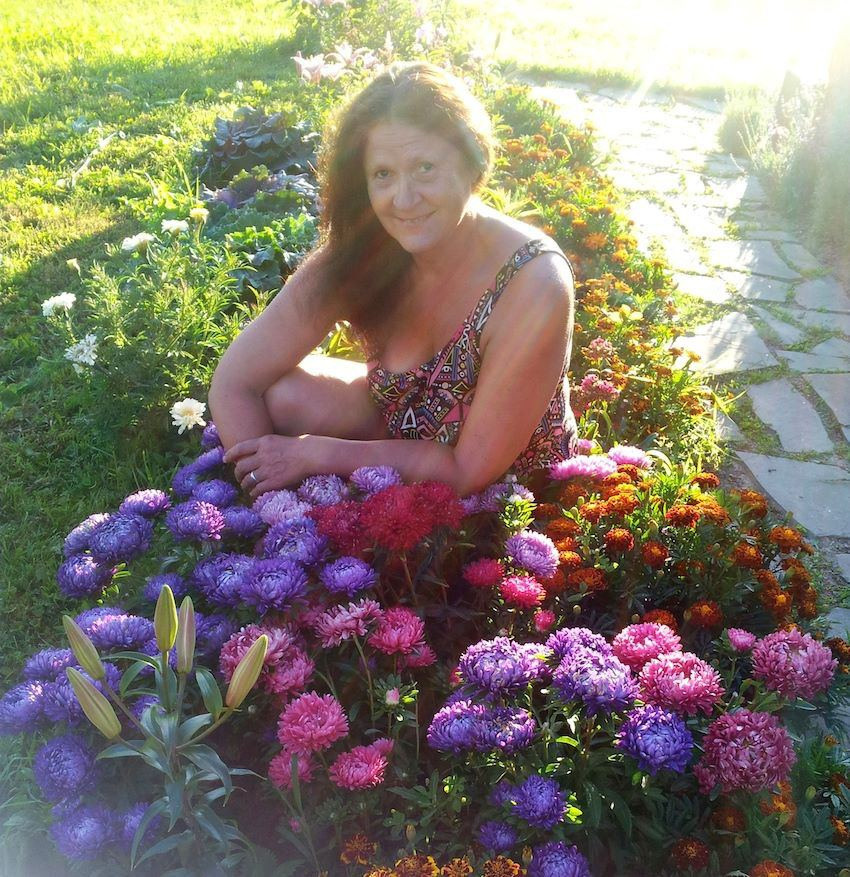 Территория экофермы Марии Гиппенрейтер. Эко отель Подмосковье. Эко отдых в Подмосковье в эко-отеле Марии Гиппенрейтер