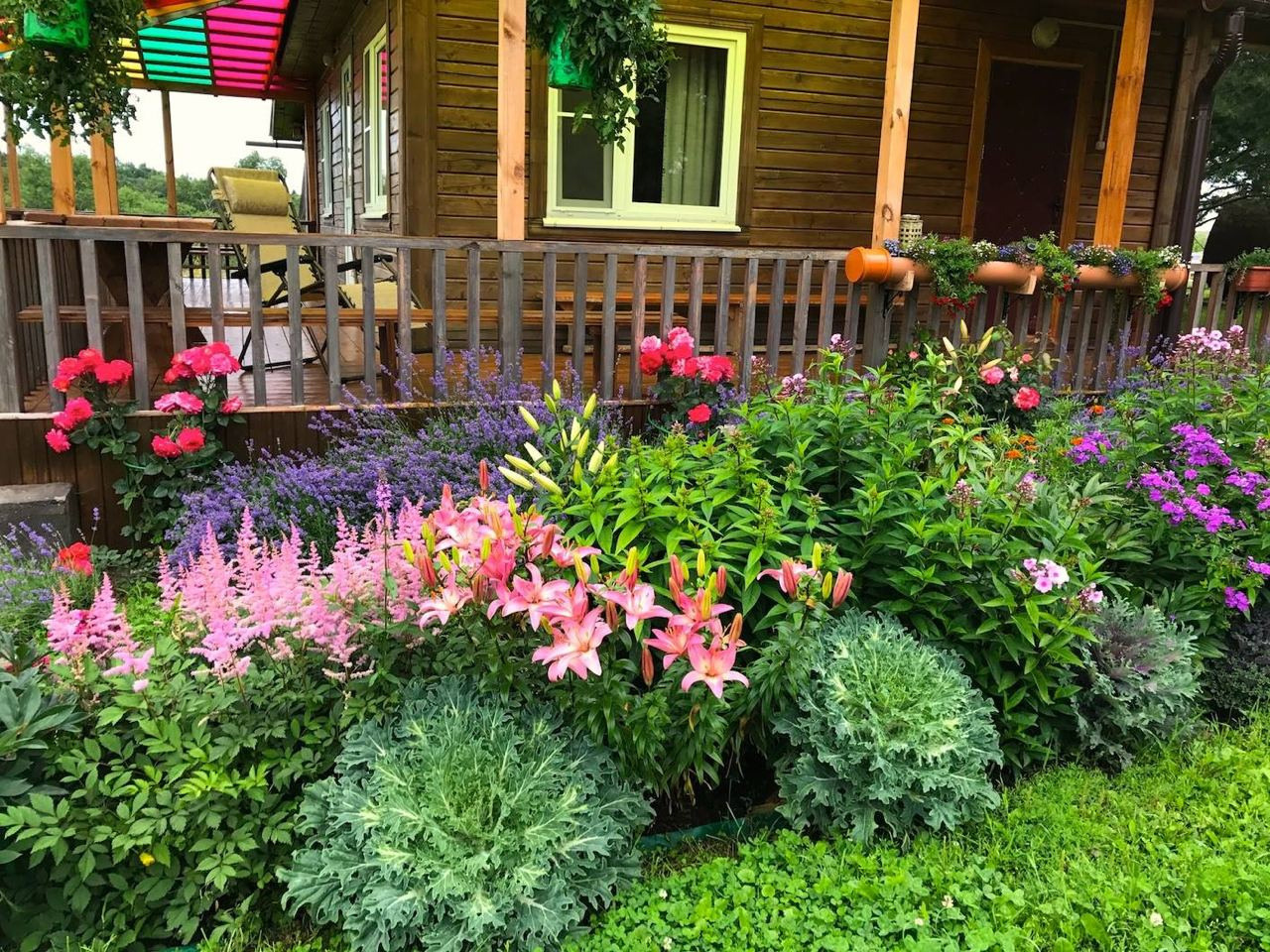 Территория экофермы Марии Гиппенрейтер. Эко отель Подмосковье. Эко отдых в Подмосковье в эко-отеле Марии Гиппенрейтер