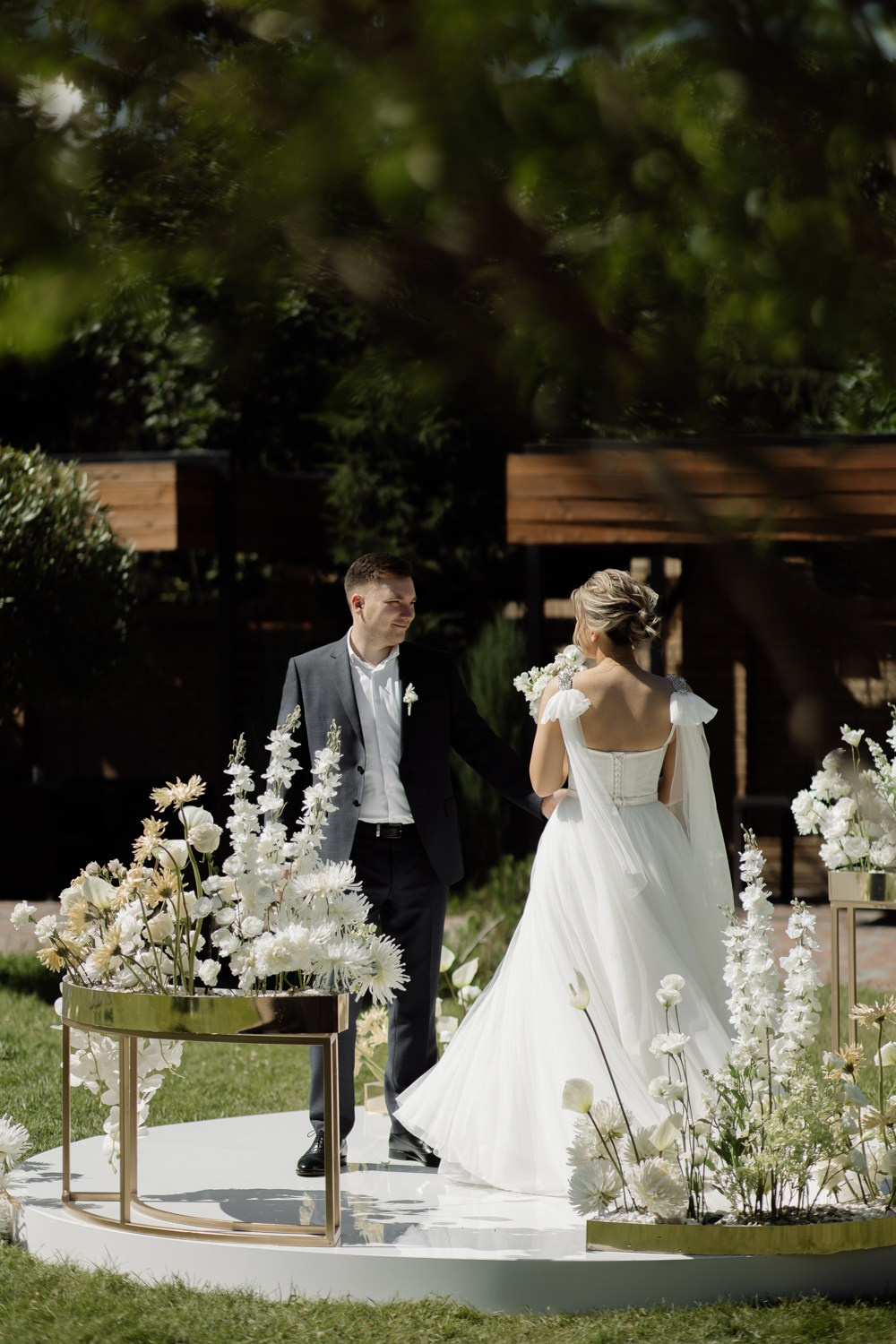 РЕСТОРАН «ГОСТИ». ДЕМИД И АННА. Свадебный и индивидуальный фотограф в Челябинске Евгения Негодяева