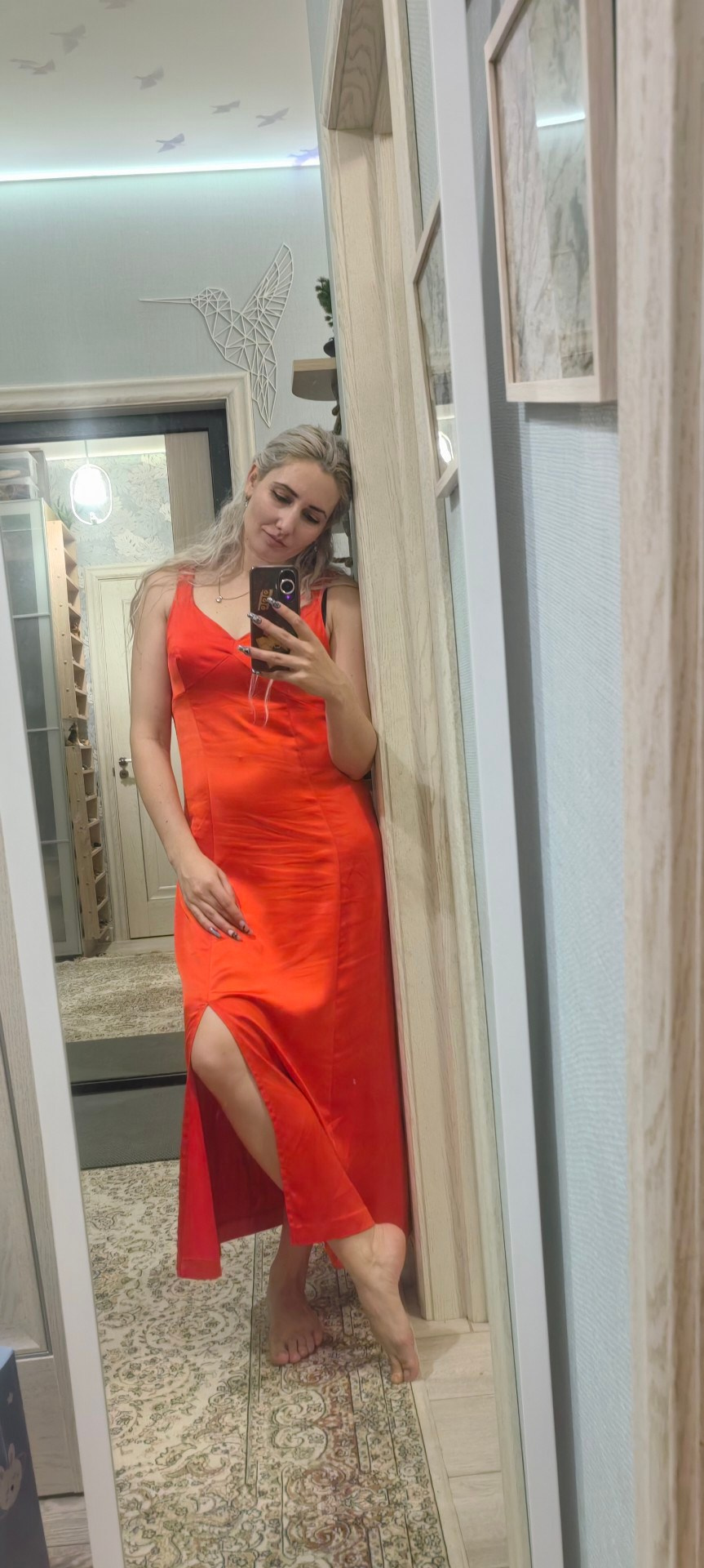 Карнавальные костюмы, вечерние и свадебные платья аренда посуточно, прокат в Жуковском. Фотограф для маркетплейсов, фотоуслуги в Жуковском Татьяна Марсуверских