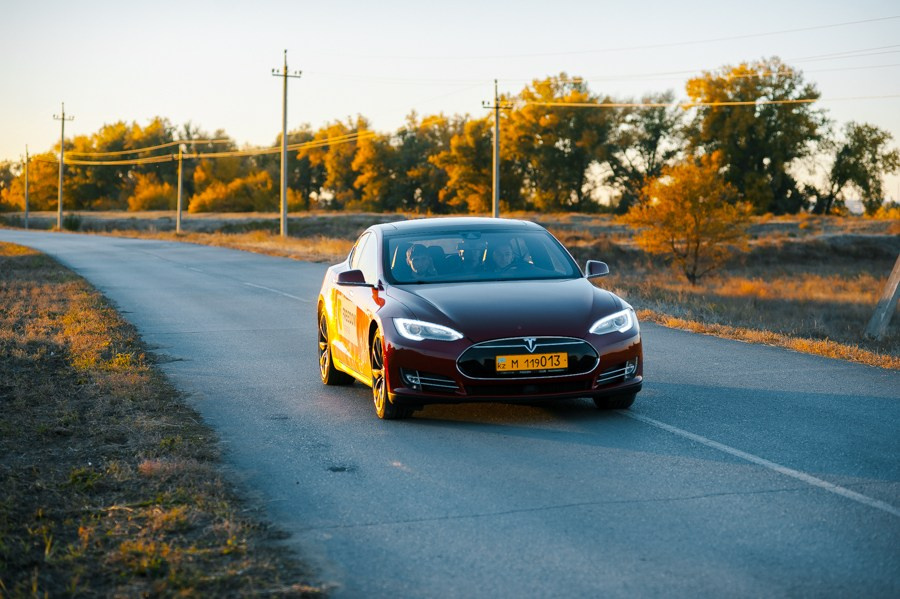 Тест-драйв Tesla. Главная