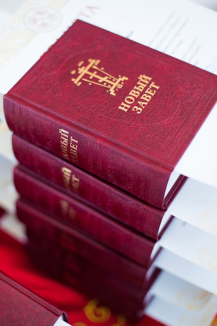 Выпускной в гимназии «Василиада». Репортажный фотограф Борис Геер