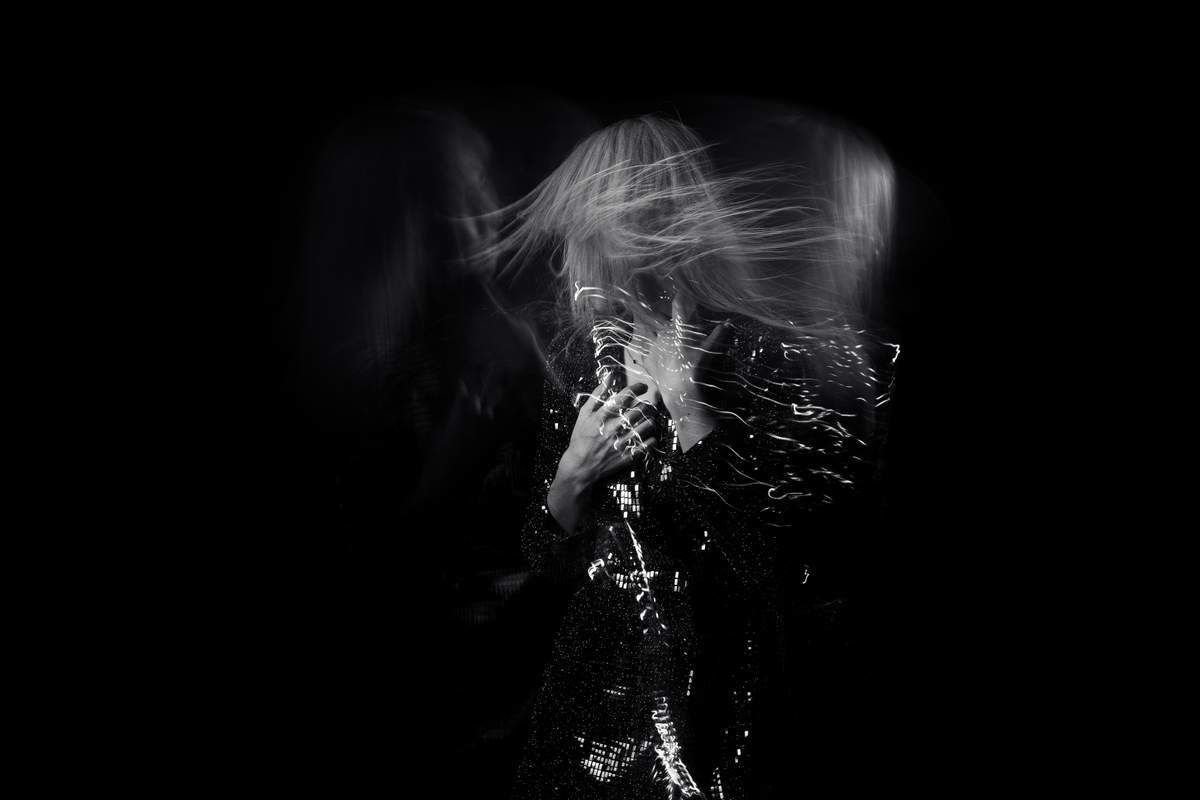 Творческая. BWstudio — фотостудия черно-белой фотографии Алматы. Фотограф Алматы. Фотостудия Алматы