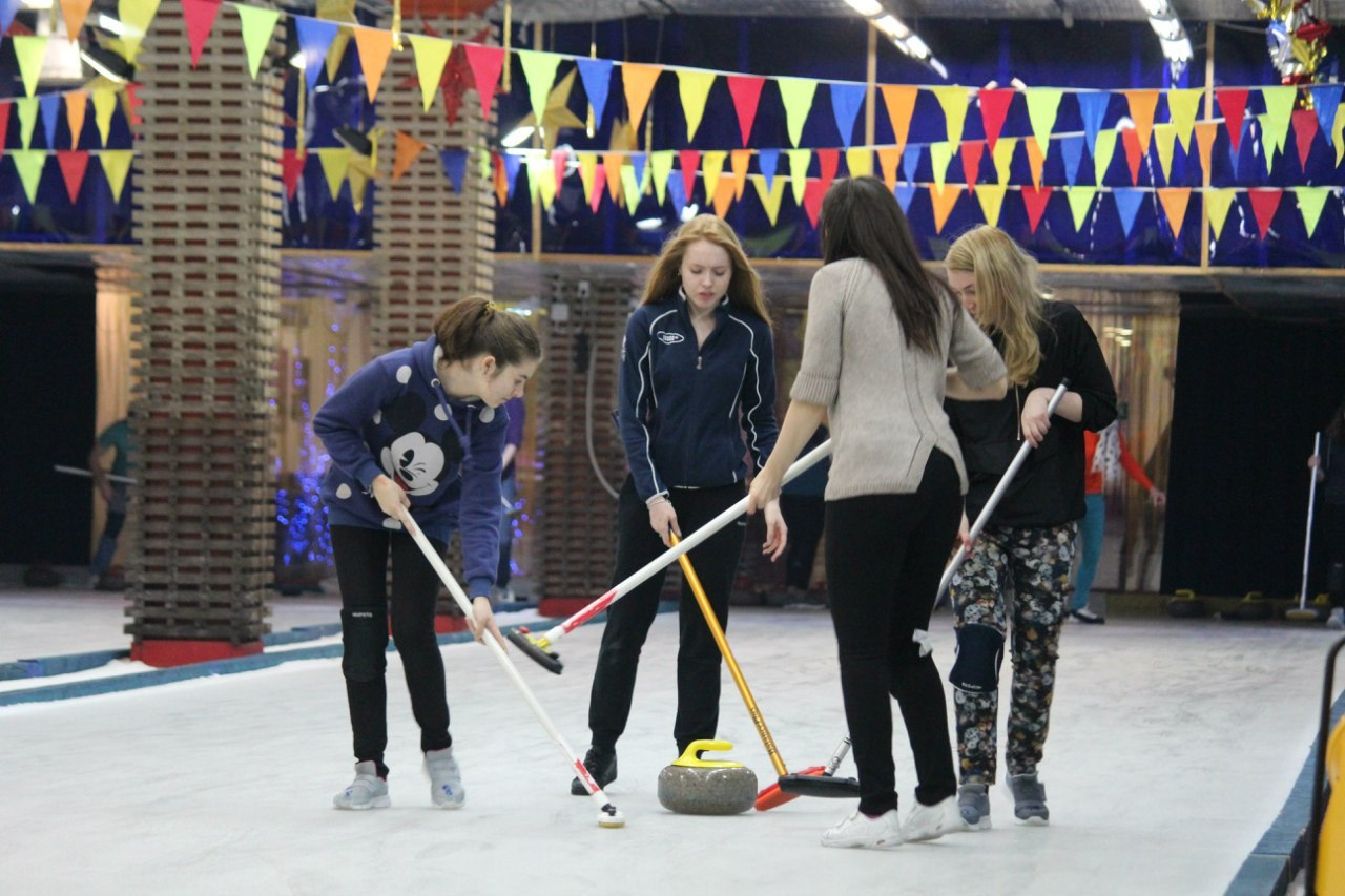Кёрлинг | 10.04.2016. Галерея Фантим