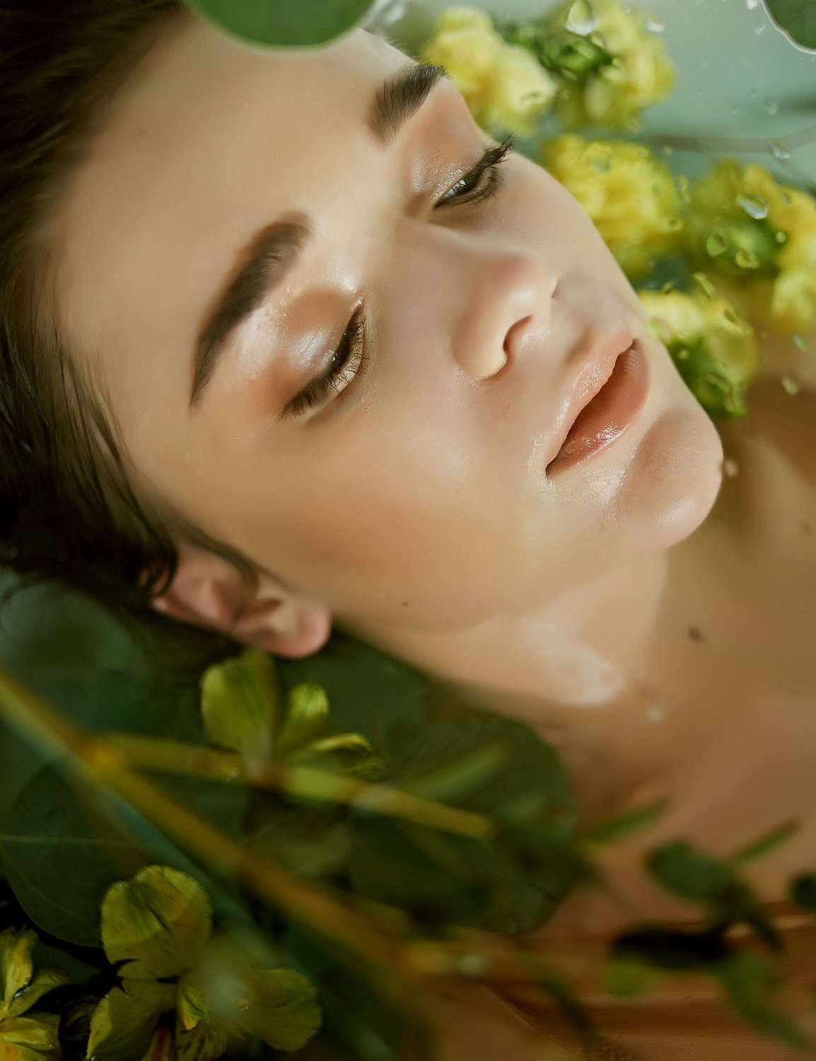 Цветочная вода. Фотограф для людей и брендов в Санкт-Петербурге