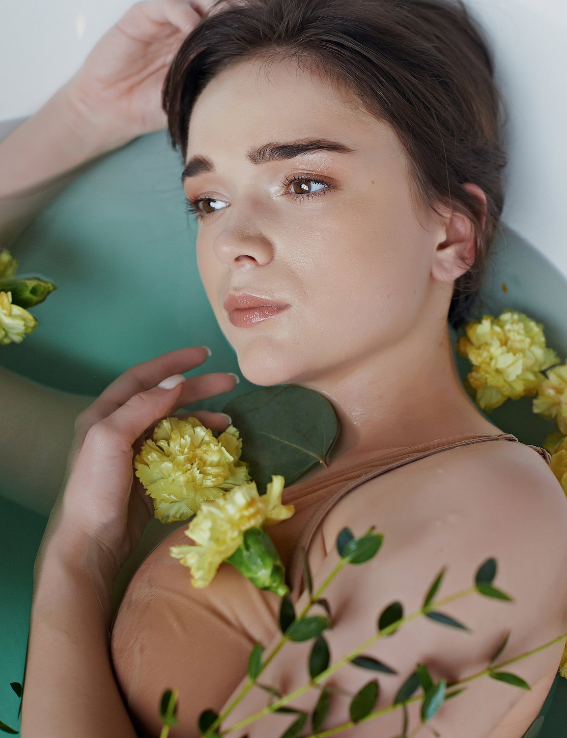 Цветочная вода. Фотограф для людей и брендов в Санкт-Петербурге