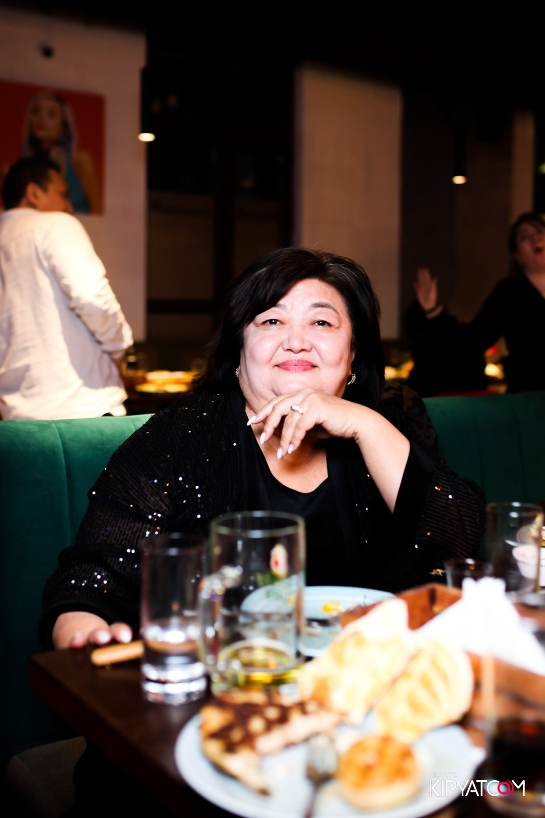 ГРИЛЬ-БАР ШАШЛЫКОFF. КИПЯТКОМ АЛМАТЫ!