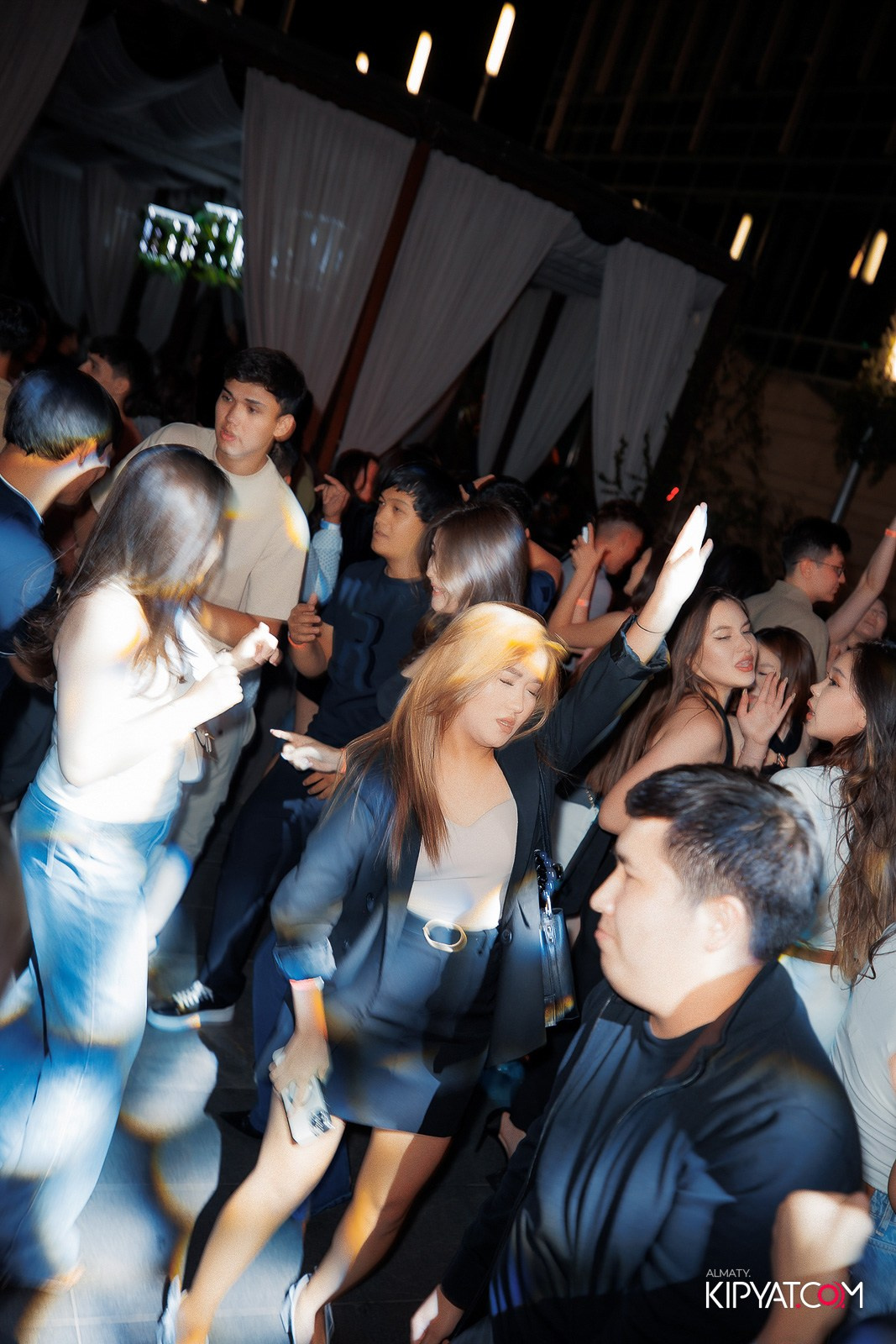 EVENT BAR. КИПЯТКОМ АЛМАТЫ!