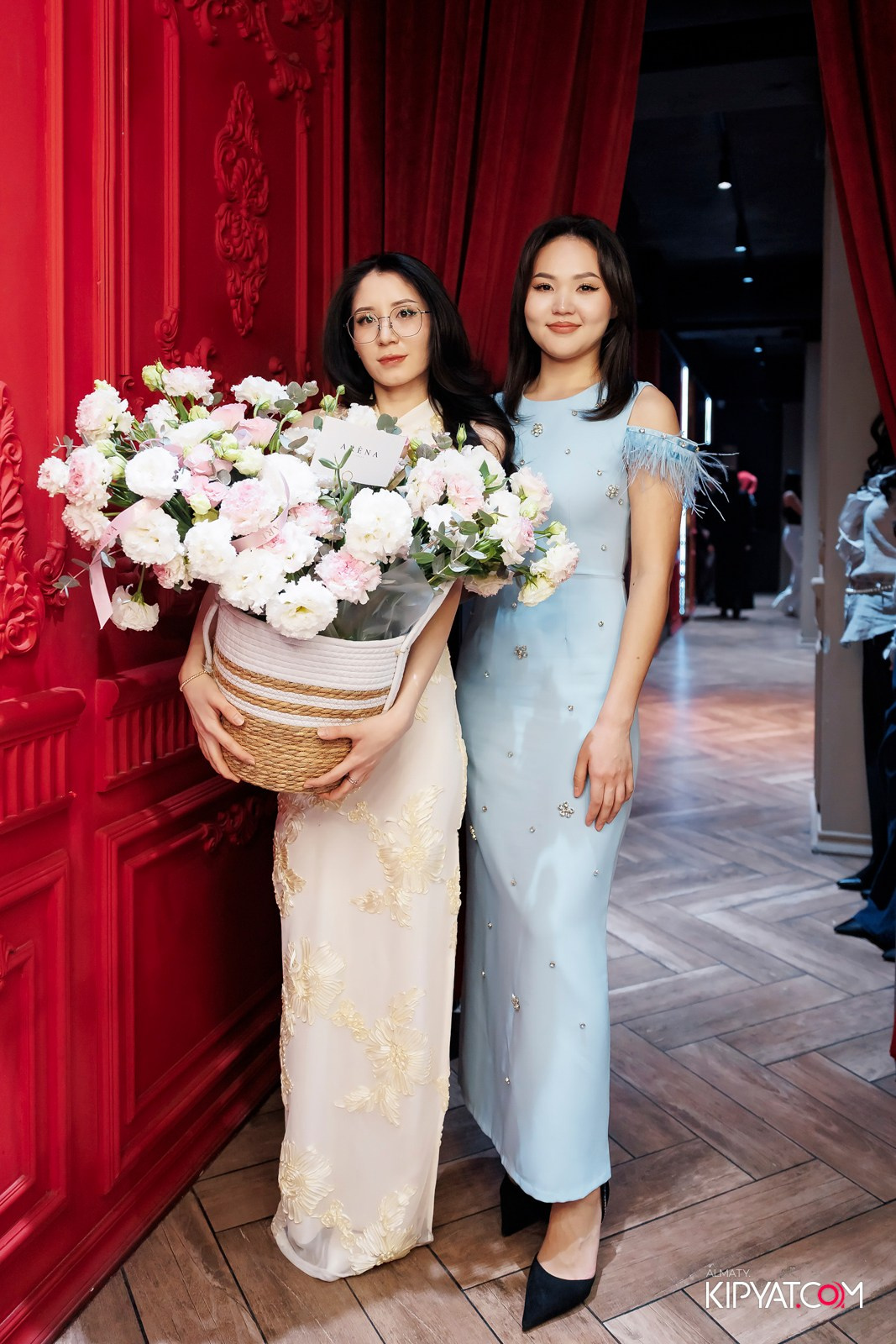 ЗАЯ, НА БИС. КИПЯТКОМ АЛМАТЫ! Фотосъемка мероприятий в Алматы