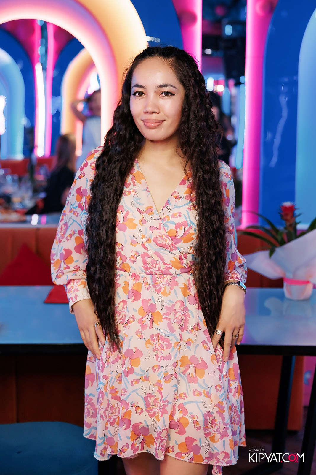 ЗАЯ, НА БИС. КИПЯТКОМ АЛМАТЫ!