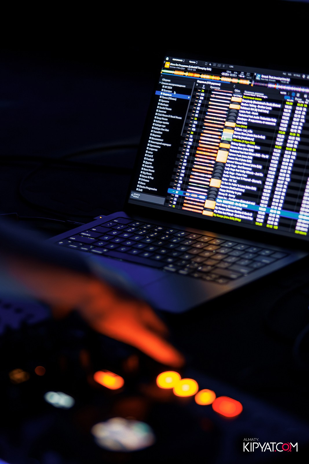 EVENT BAR. КИПЯТКОМ АЛМАТЫ!