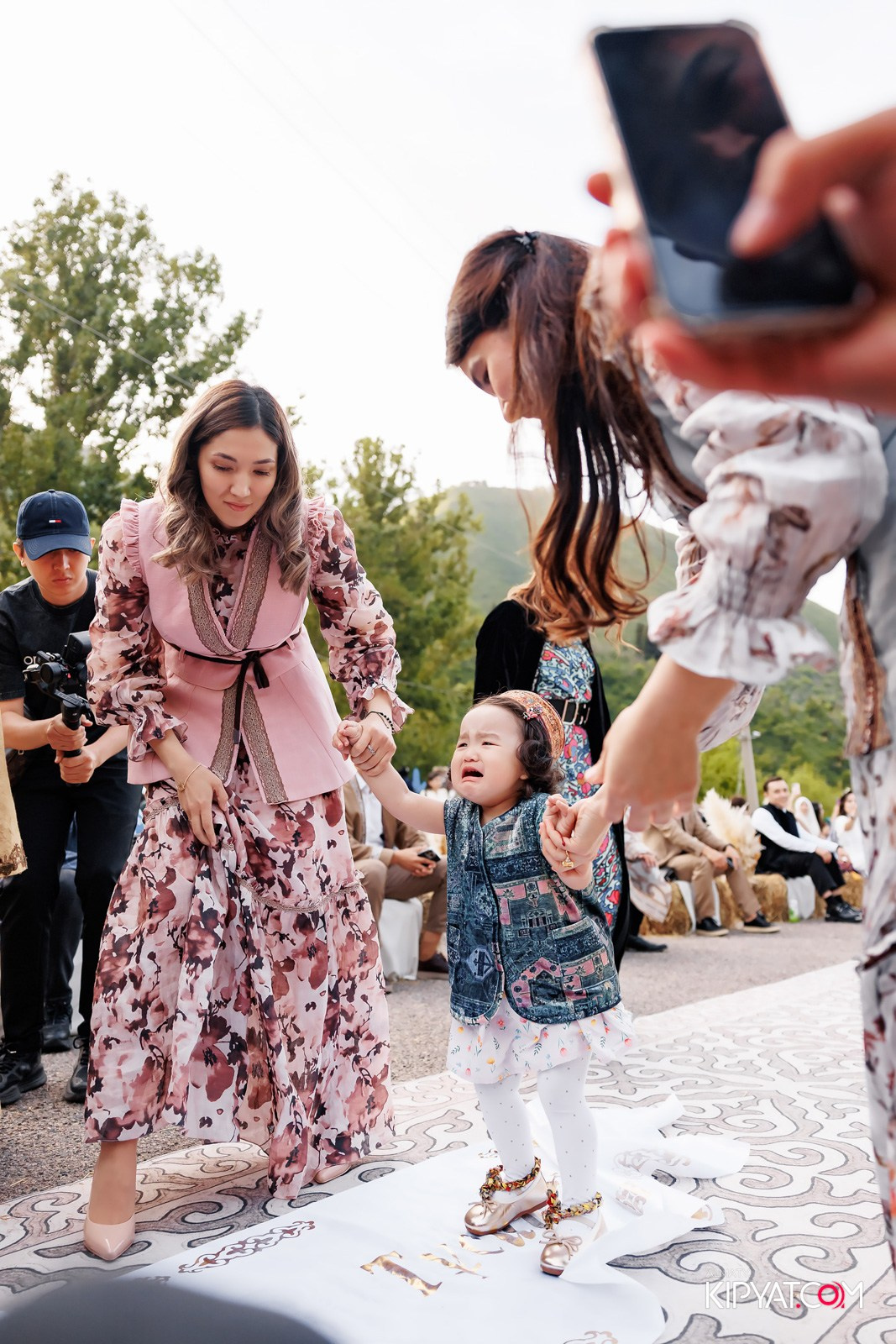 KANG REN TANG. КИПЯТКОМ АЛМАТЫ!