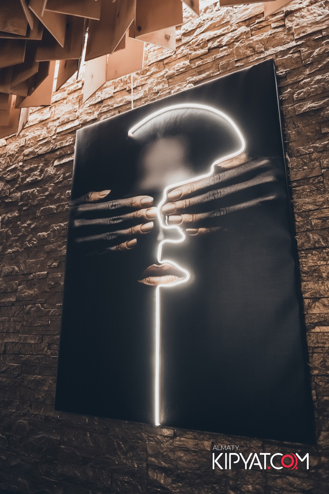 УХО И МЕДВЕДЬ НА САИНА. КИПЯТКОМ АЛМАТЫ! Фотосъемка мероприятий в Алматы