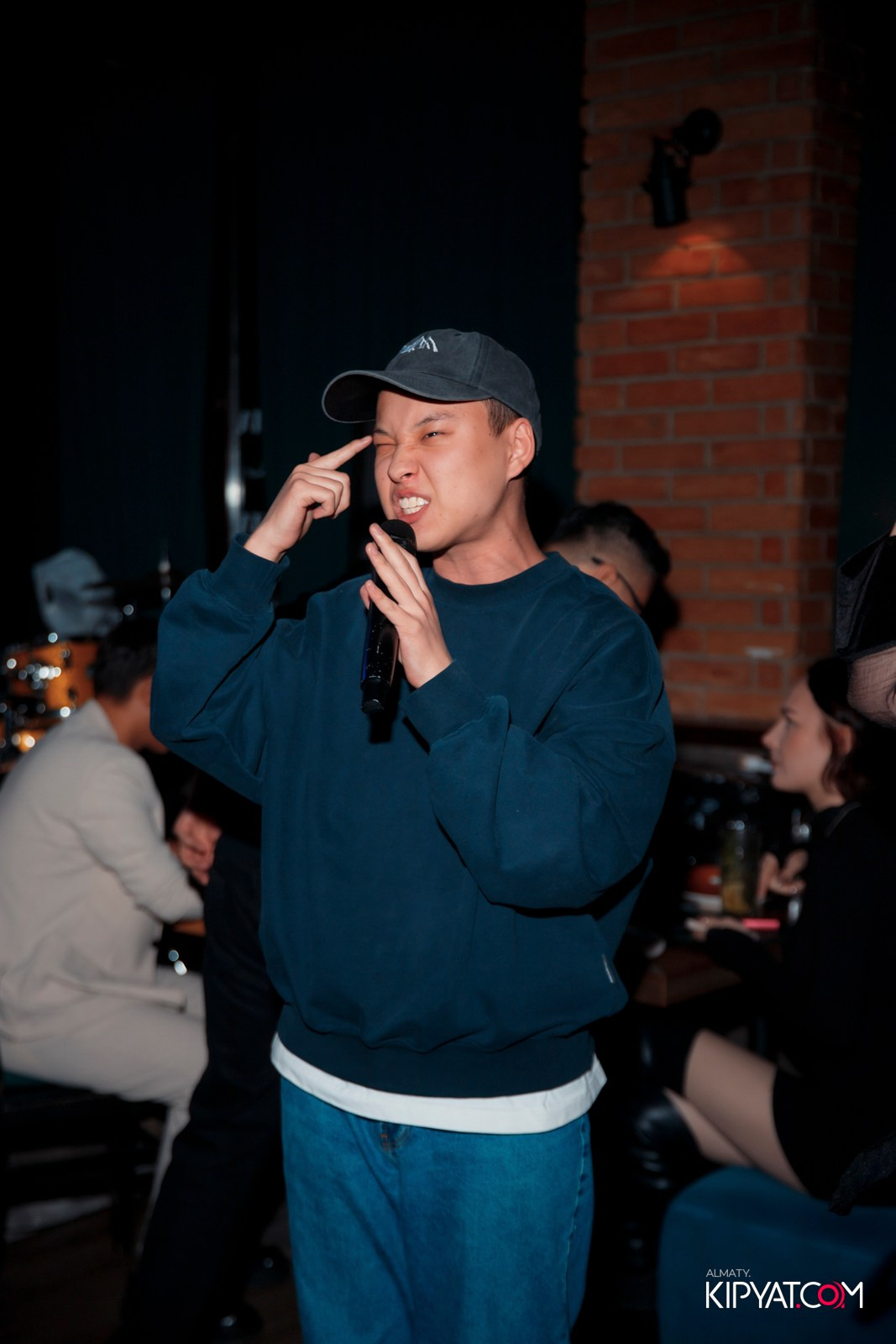 OKTOBERFEST — ПИНТА НА АУЭЗОВА. КИПЯТКОМ АЛМАТЫ!