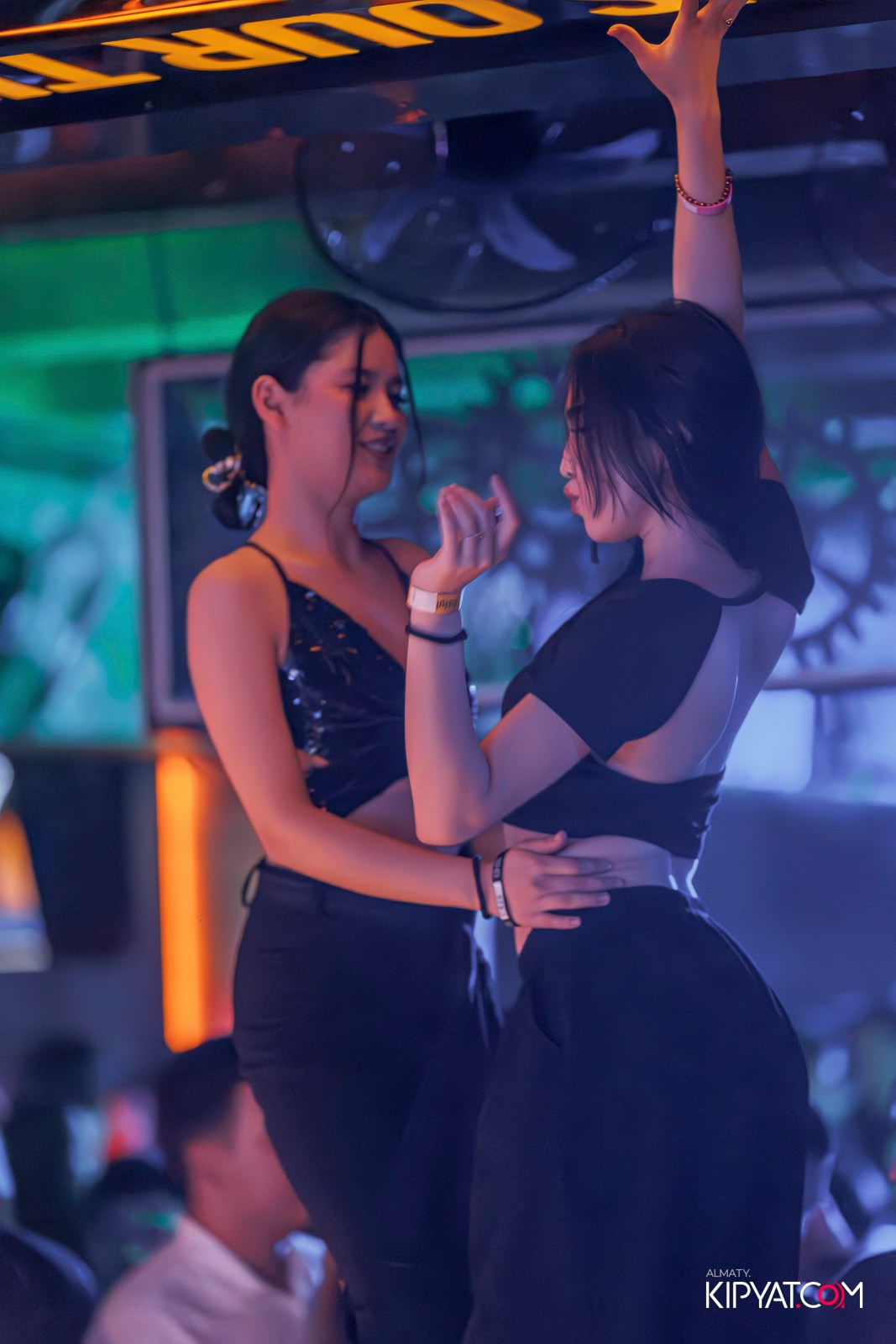 BHB. КИПЯТКОМ АЛМАТЫ!