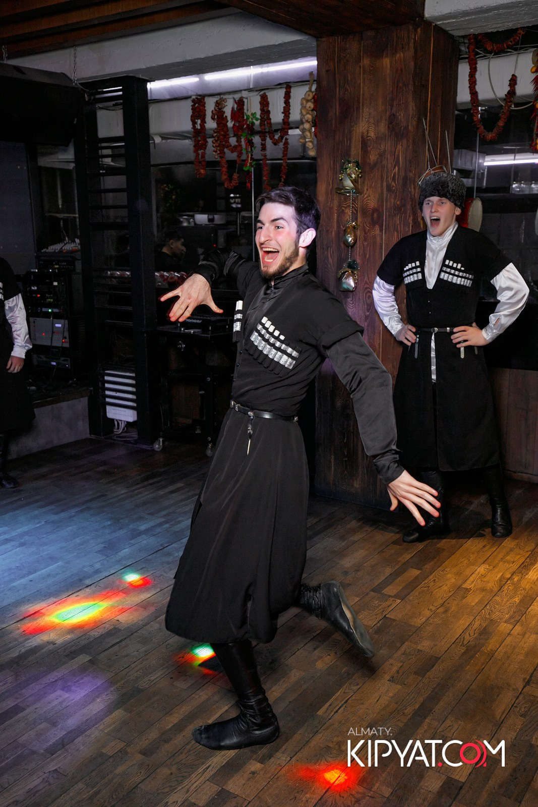 ВАХТАНГУРИ. КИПЯТКОМ АЛМАТЫ!