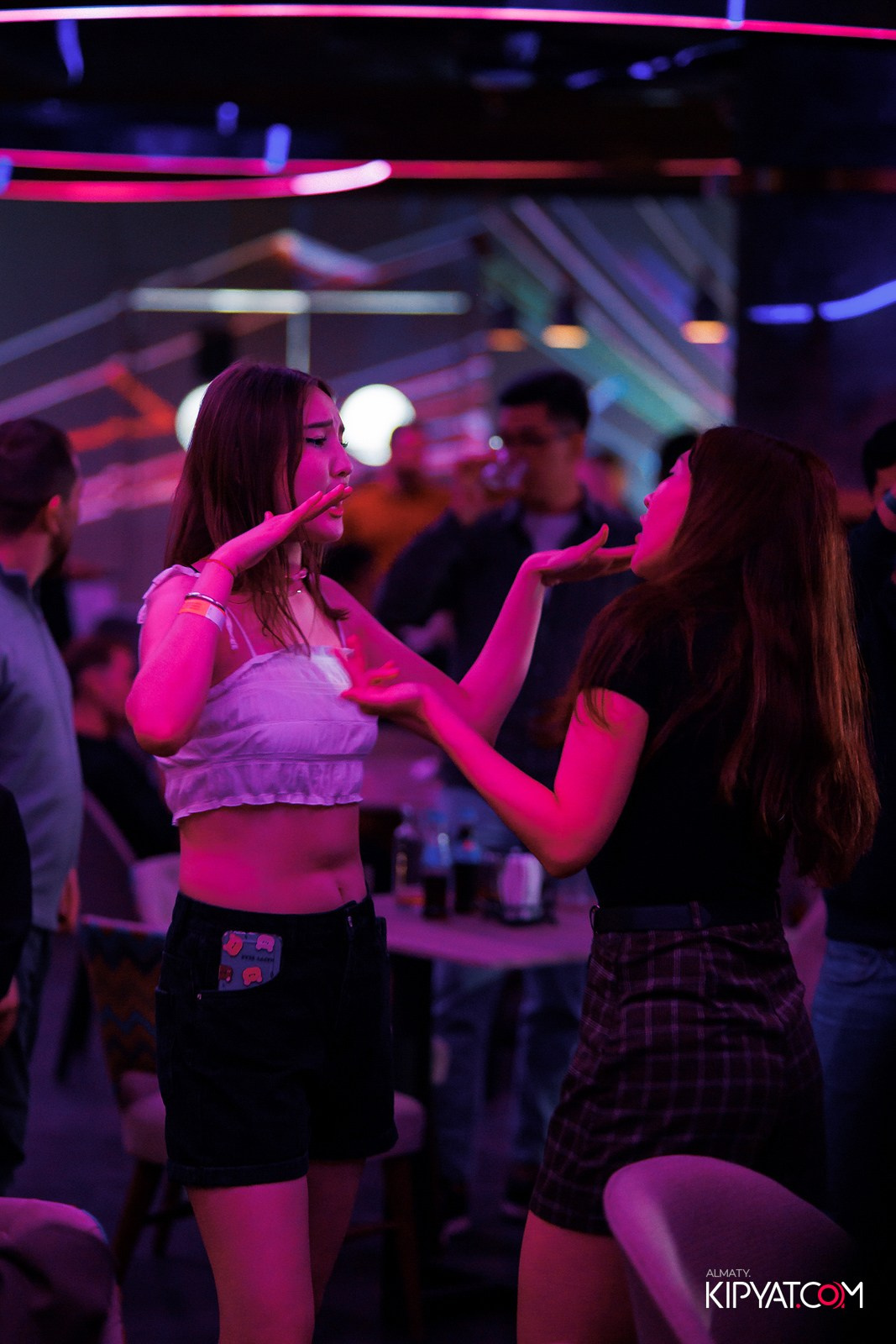 EVENT BAR. КИПЯТКОМ АЛМАТЫ!