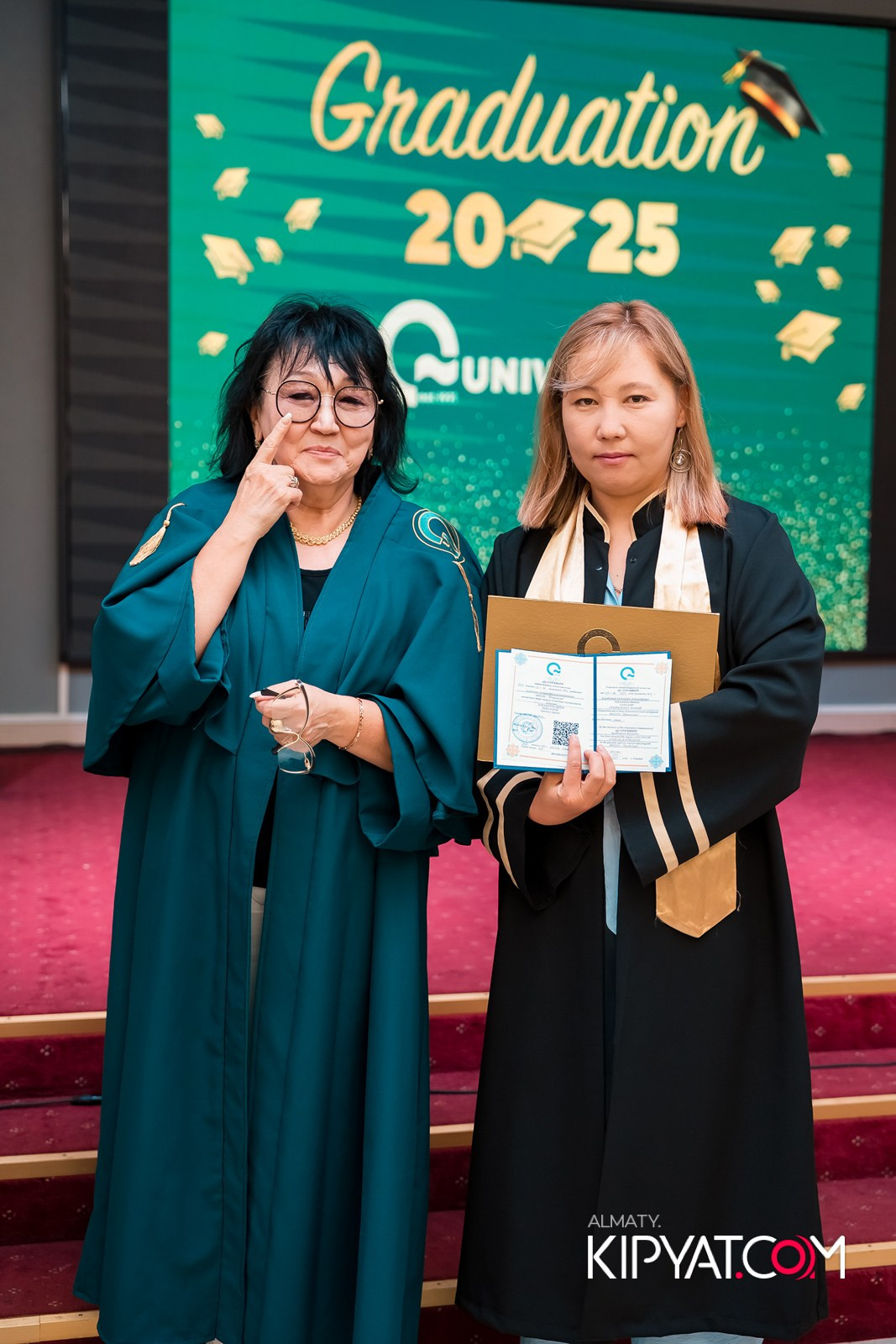 GRADUATION 2025 Q UNIVERSITY. КИПЯТКОМ АЛМАТЫ!