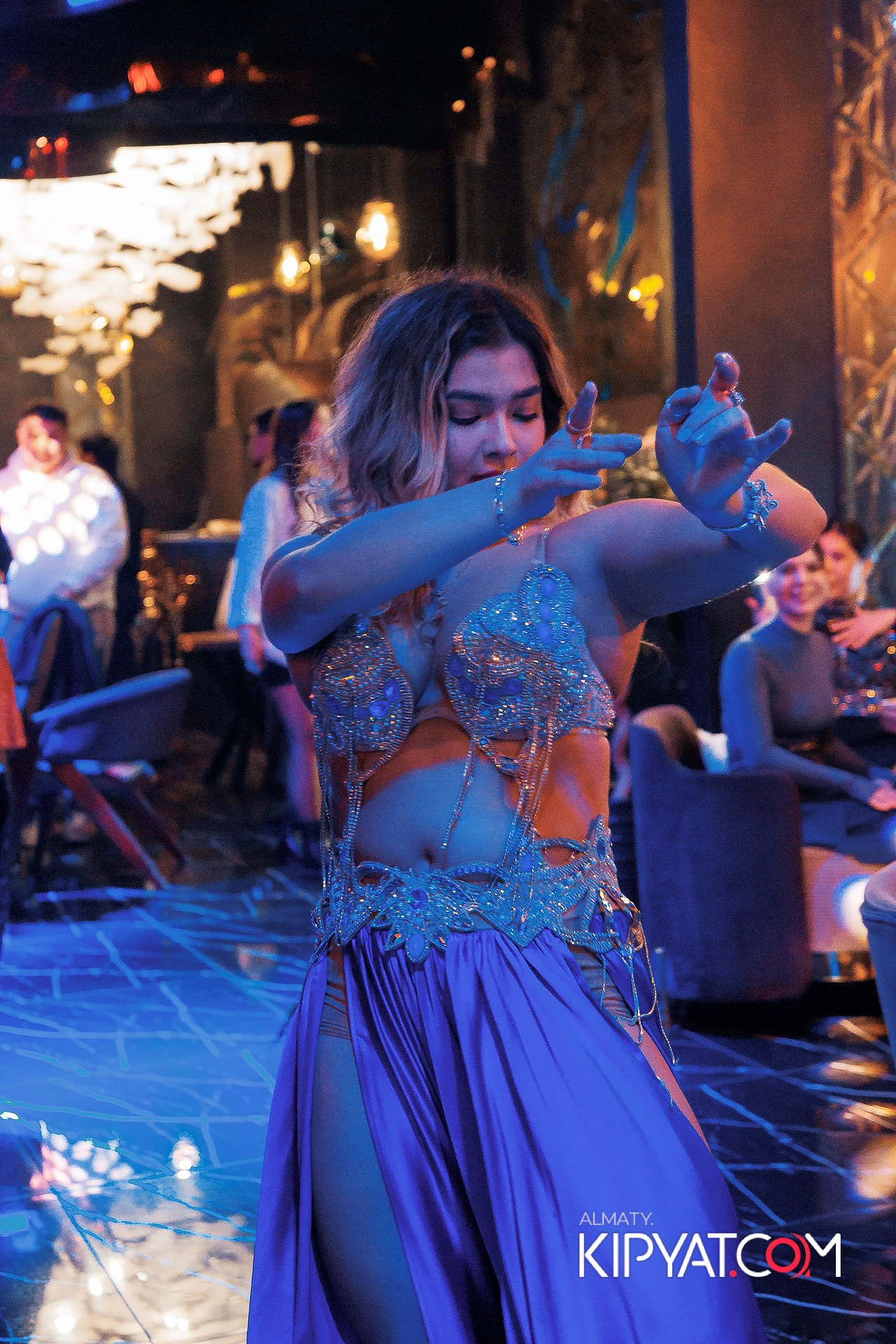 MOOD KARAOKE & TERRACE. КИПЯТКОМ АЛМАТЫ!