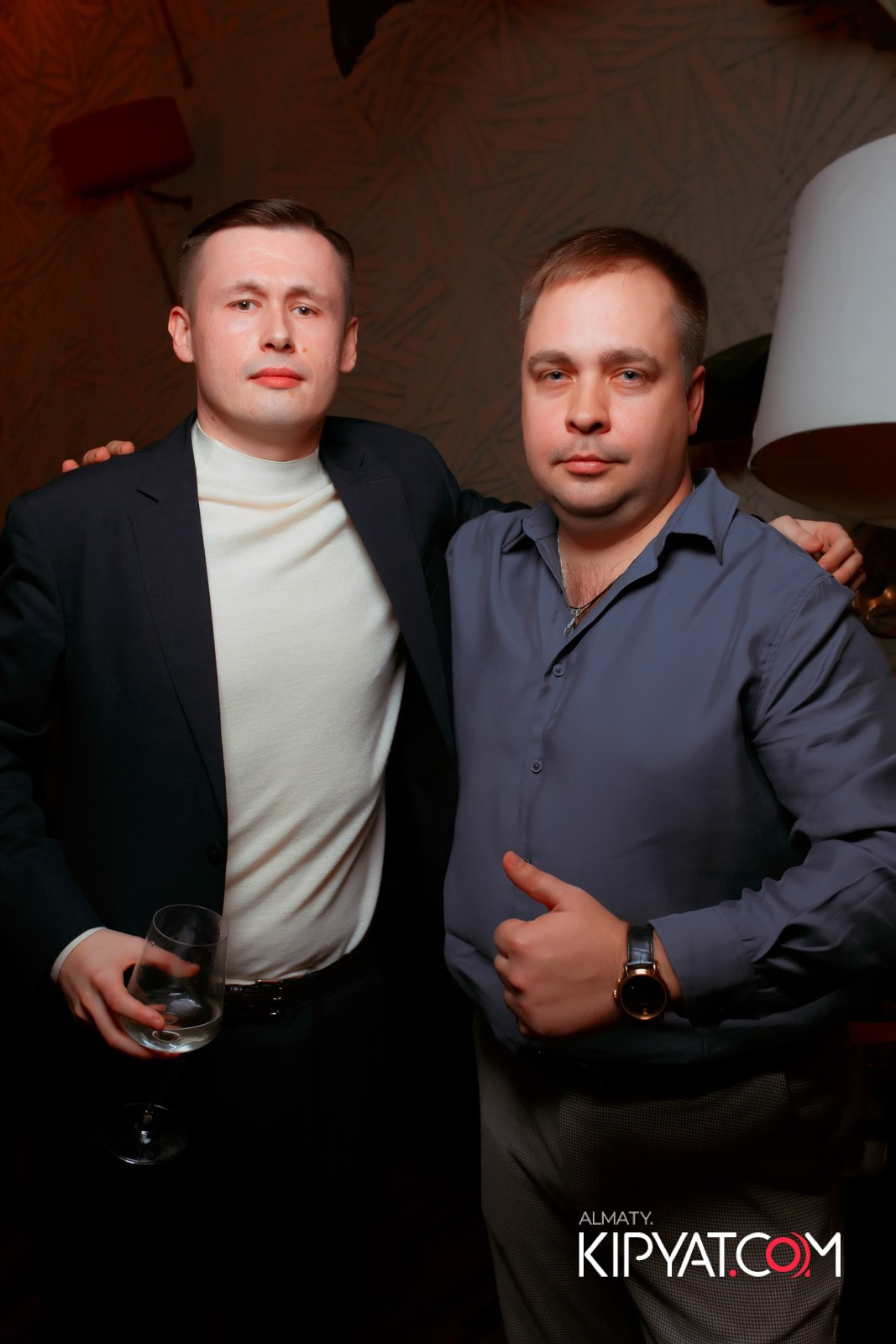 РЕСТОРАН BARFLY. КИПЯТКОМ АЛМАТЫ!