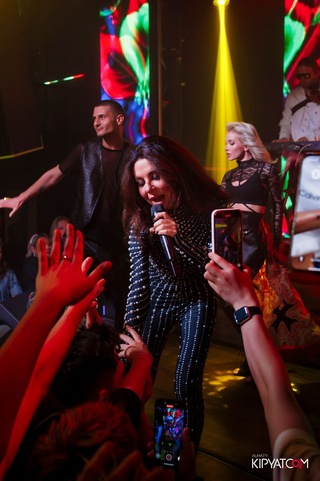 НОЧНОЙ КЛУБ ICON. КИПЯТКОМ АЛМАТЫ!