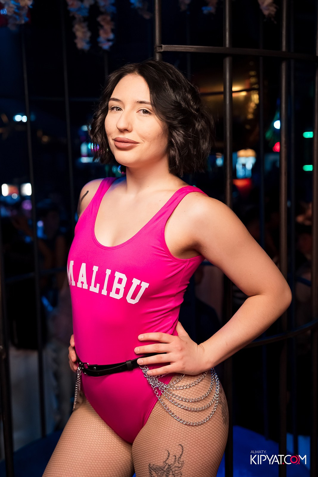 UYAT EMES BAR. КИПЯТКОМ АЛМАТЫ!