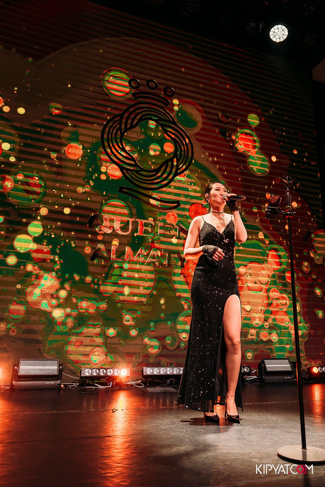 QUEEN. КИПЯТКОМ АЛМАТЫ!