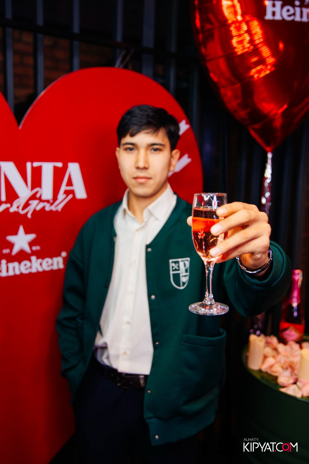 ПИНТА НА ГОГОЛЯ. КИПЯТКОМ АЛМАТЫ!