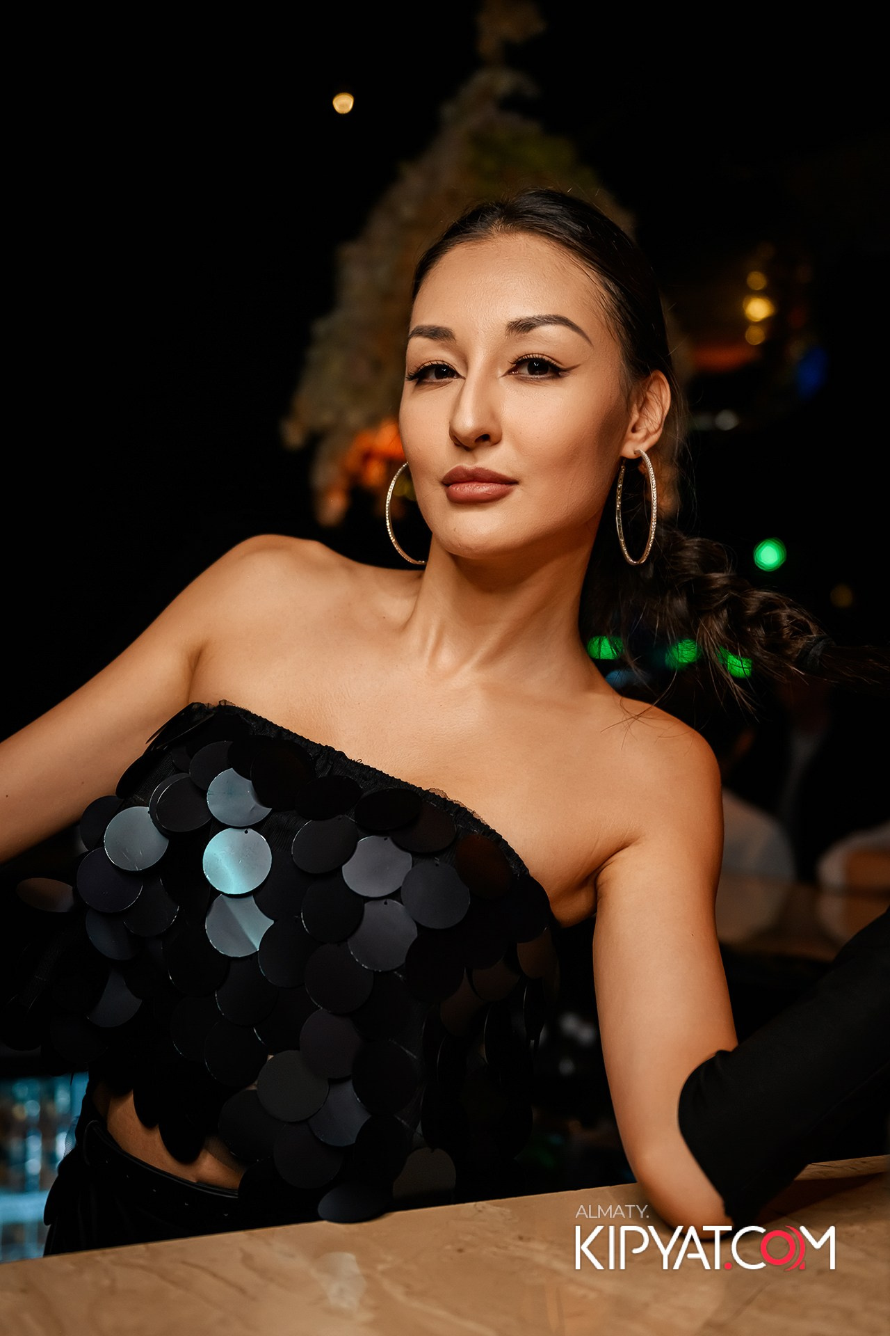 Uyat Emes Ваr. КИПЯТКОМ АЛМАТЫ!