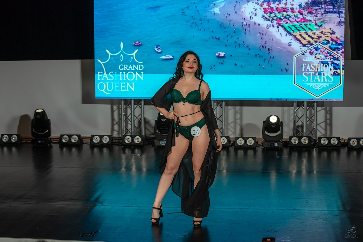 GrandFashionShow2024. Семейный и коммерческий фотограф в Сочи Александр Бодунов