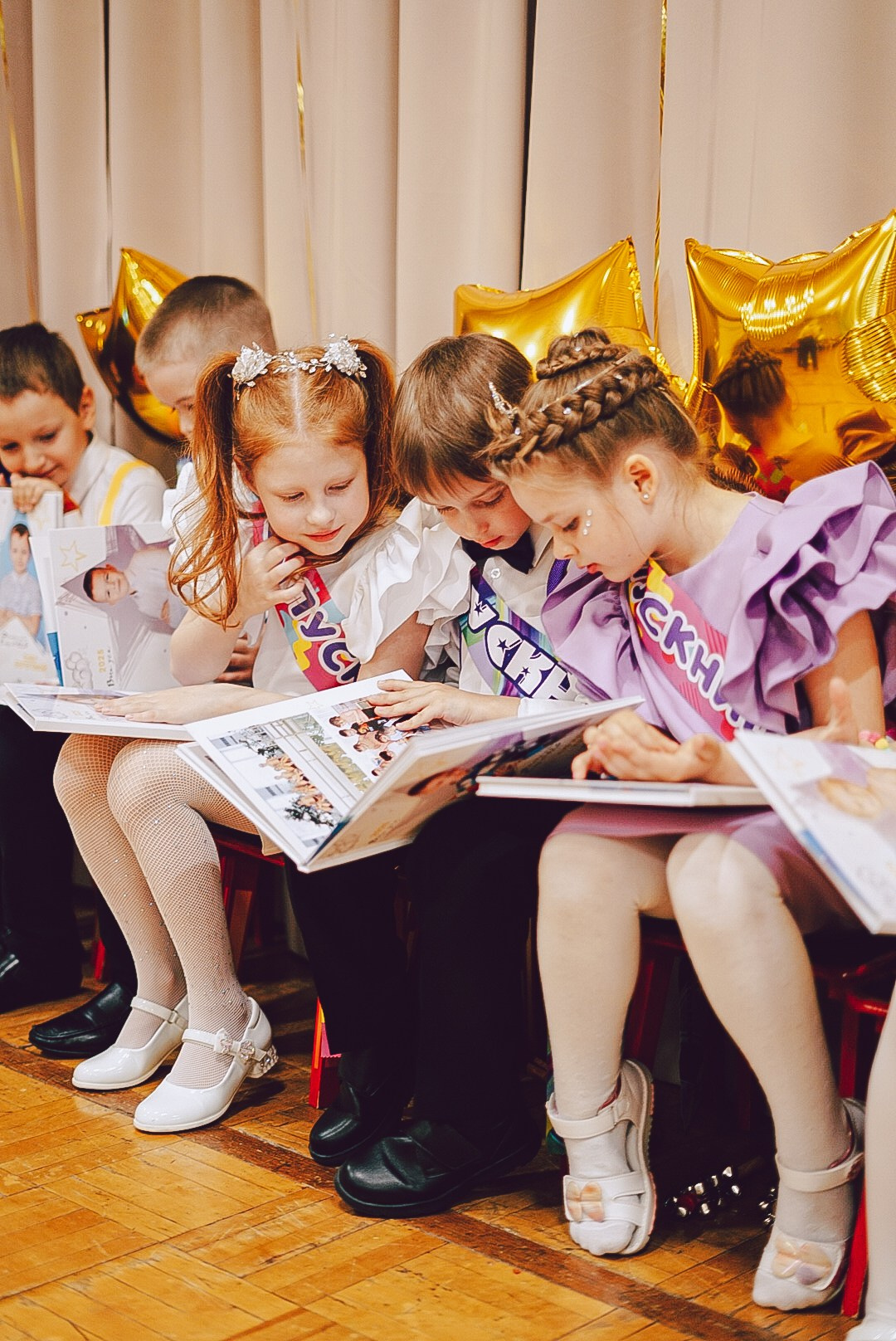 Альбомы для детских садов. Школьный фотограф в Челябинске. Выпускные фотоальбомы