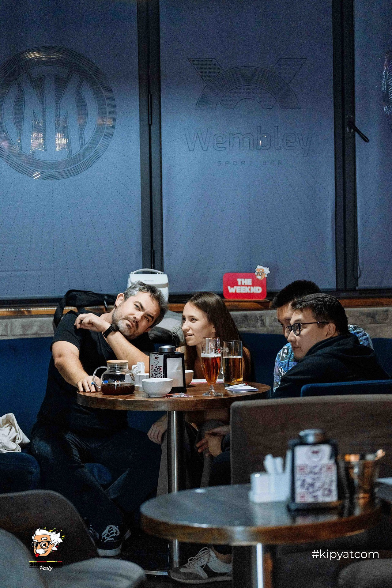 Эйнштейн Party