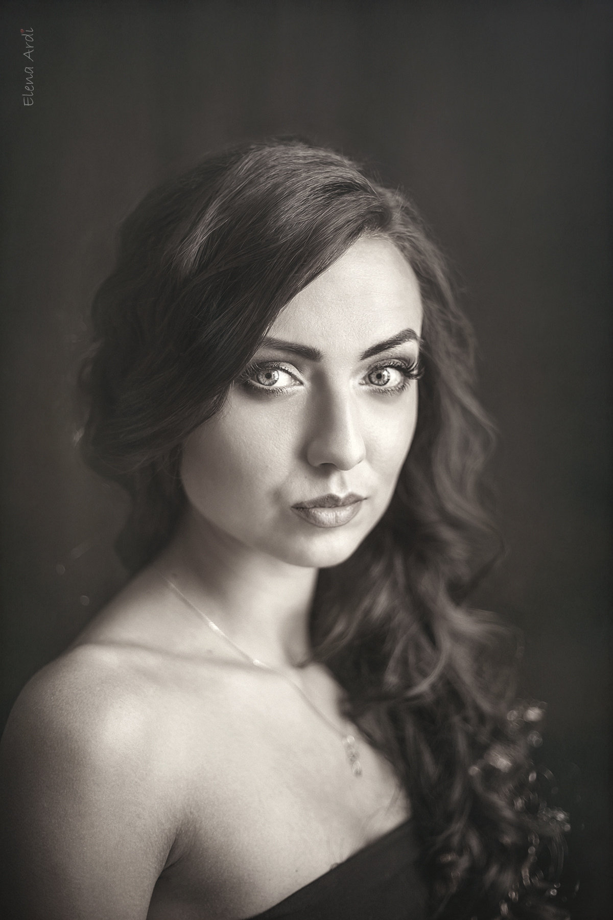 Елена Арди - портреты. Фотограф на крещение и венчание в Самаре и Тольятти Елена Арди