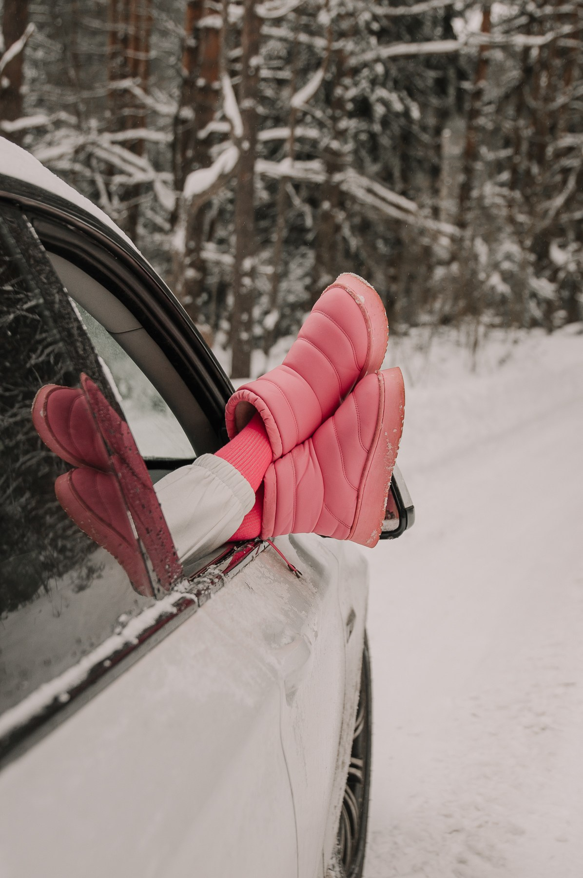 Friends stories_Наташа и Кристина. Свадебный и семейный фотограф в Минске Яна Новак