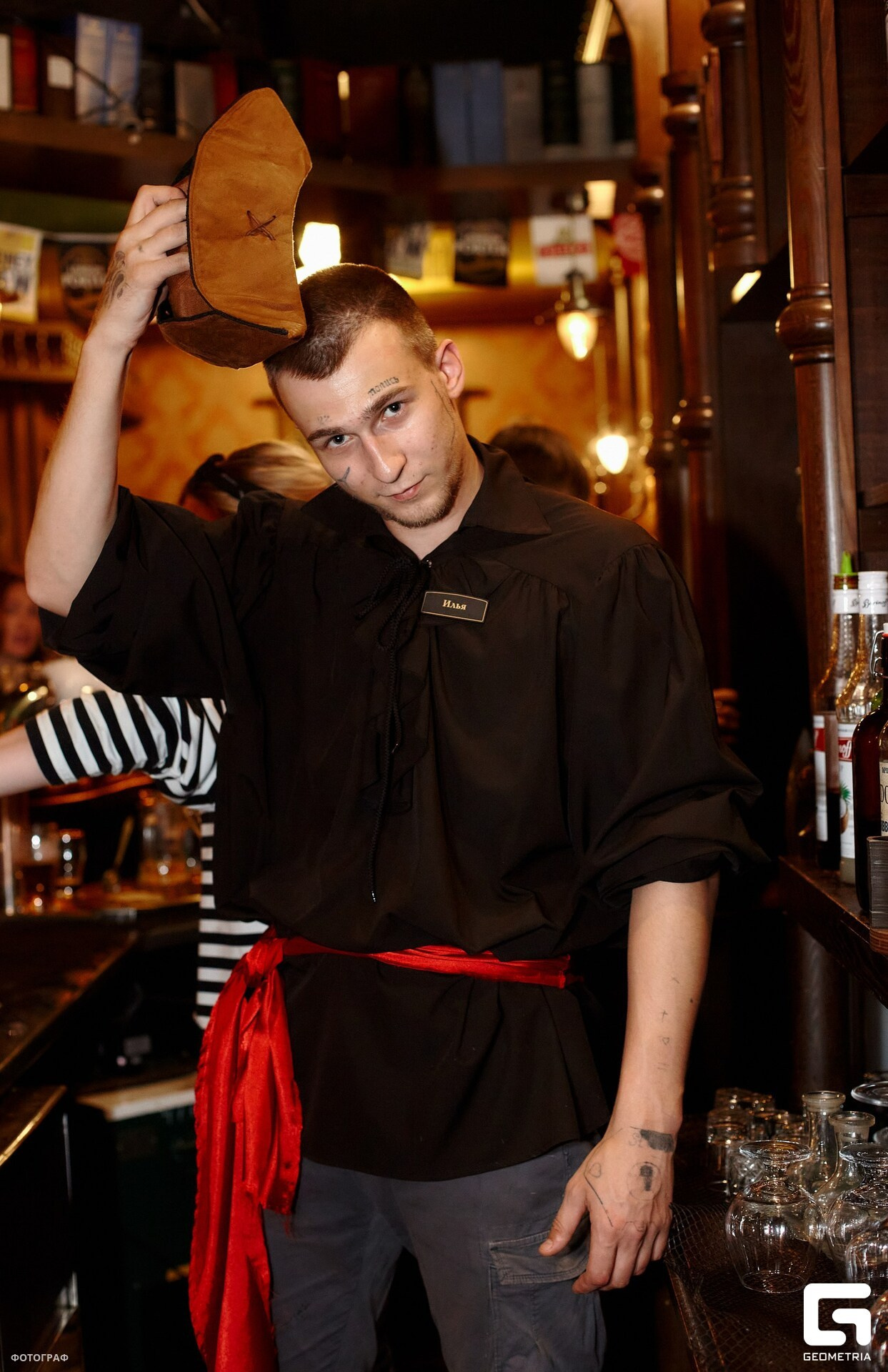 Пиратская вечеринка в ресторане FULLER’S. Виктория Ларина — Портретный профессиональный фотограф в Иркутске