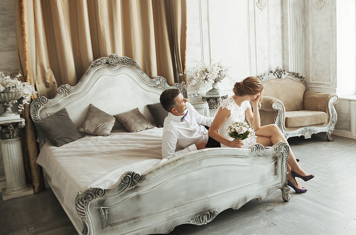 свадебный торт заказать, свадебный букет купить, костюм для жениха на свадьбу, свадебный салон спб, бутоньерка на свадьбу, где провести свадьбу в спб