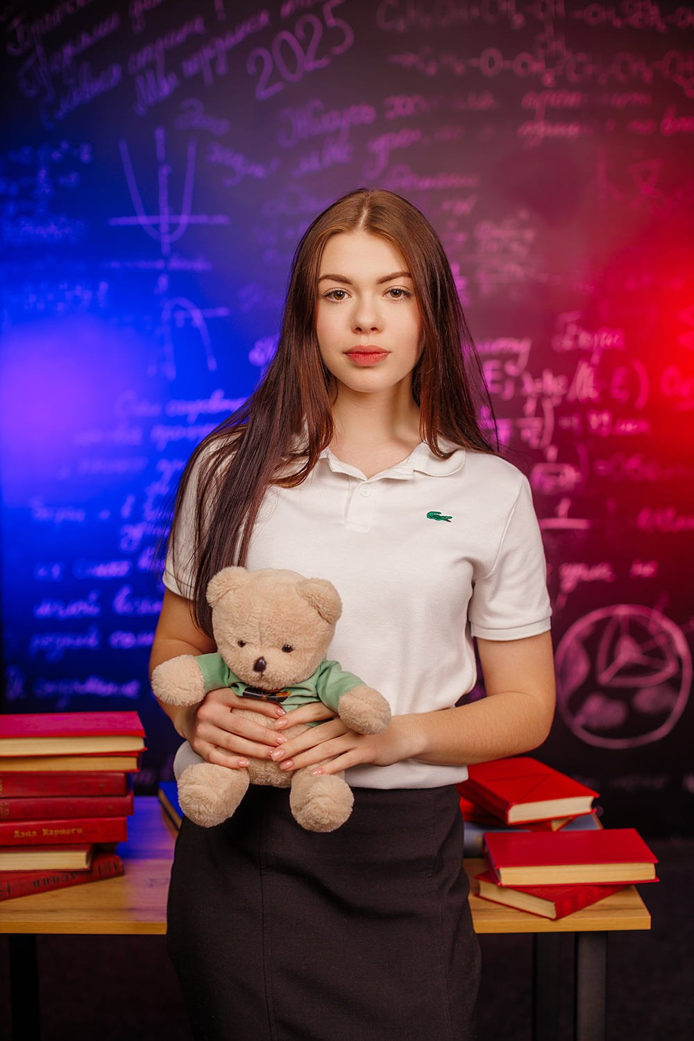 Выпускной альбом для 108 школы 9б: студийная фотосессия. СИГМА | Студия выпускных альбомов Красноярск