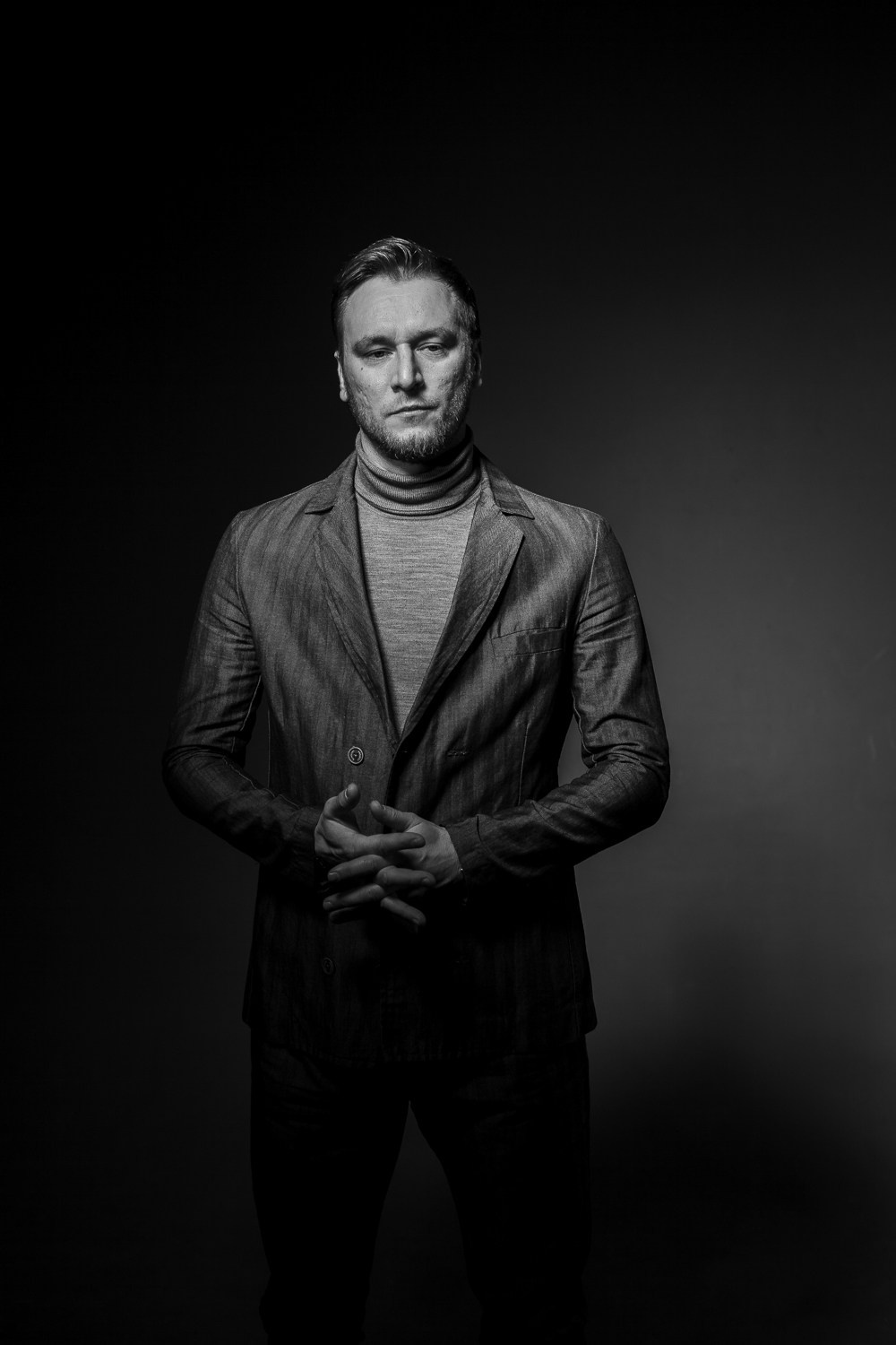 Антон Мошечков. Психолог с фотоаппаратом Зимина Оксана