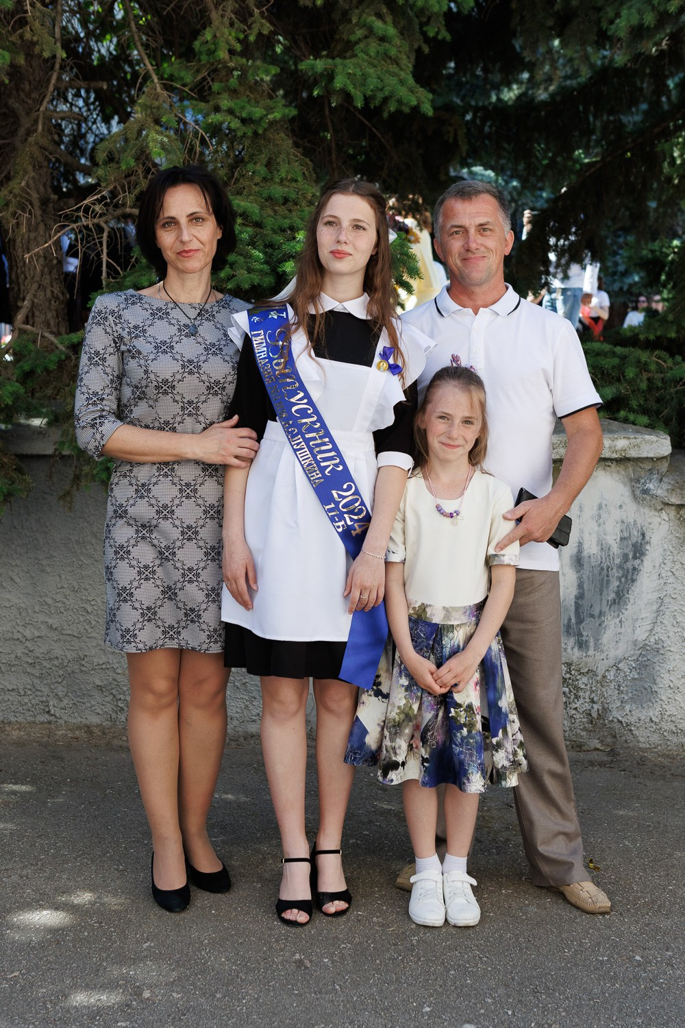 Последний звонок в Гимназии № 1, г. Севастополь. Свадебный фотограф, фотосъемка в Крыму, Севастополе, Симферополе, Ялте