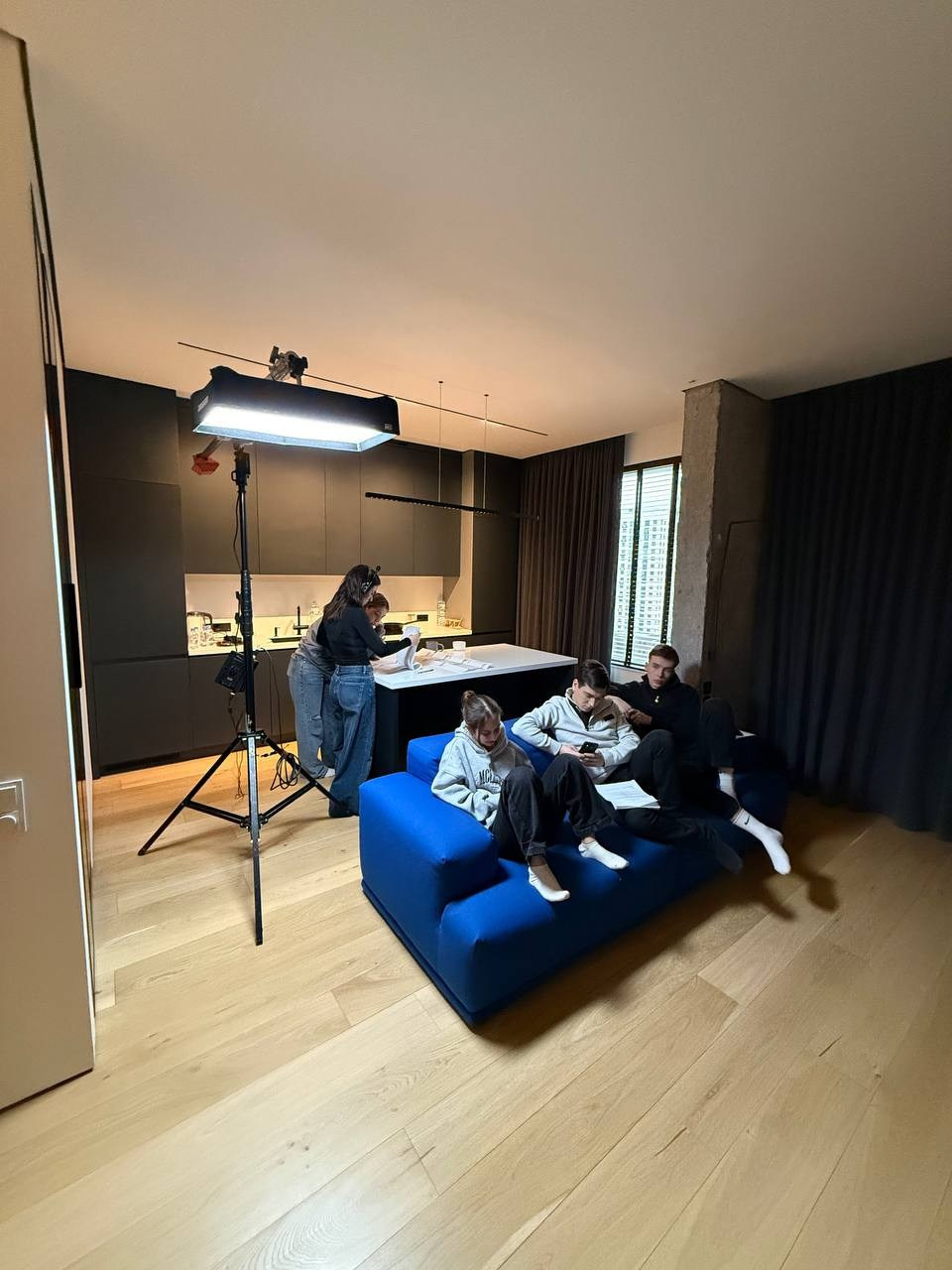 BACKSTAGE GALLERY. «MAK FLAME»