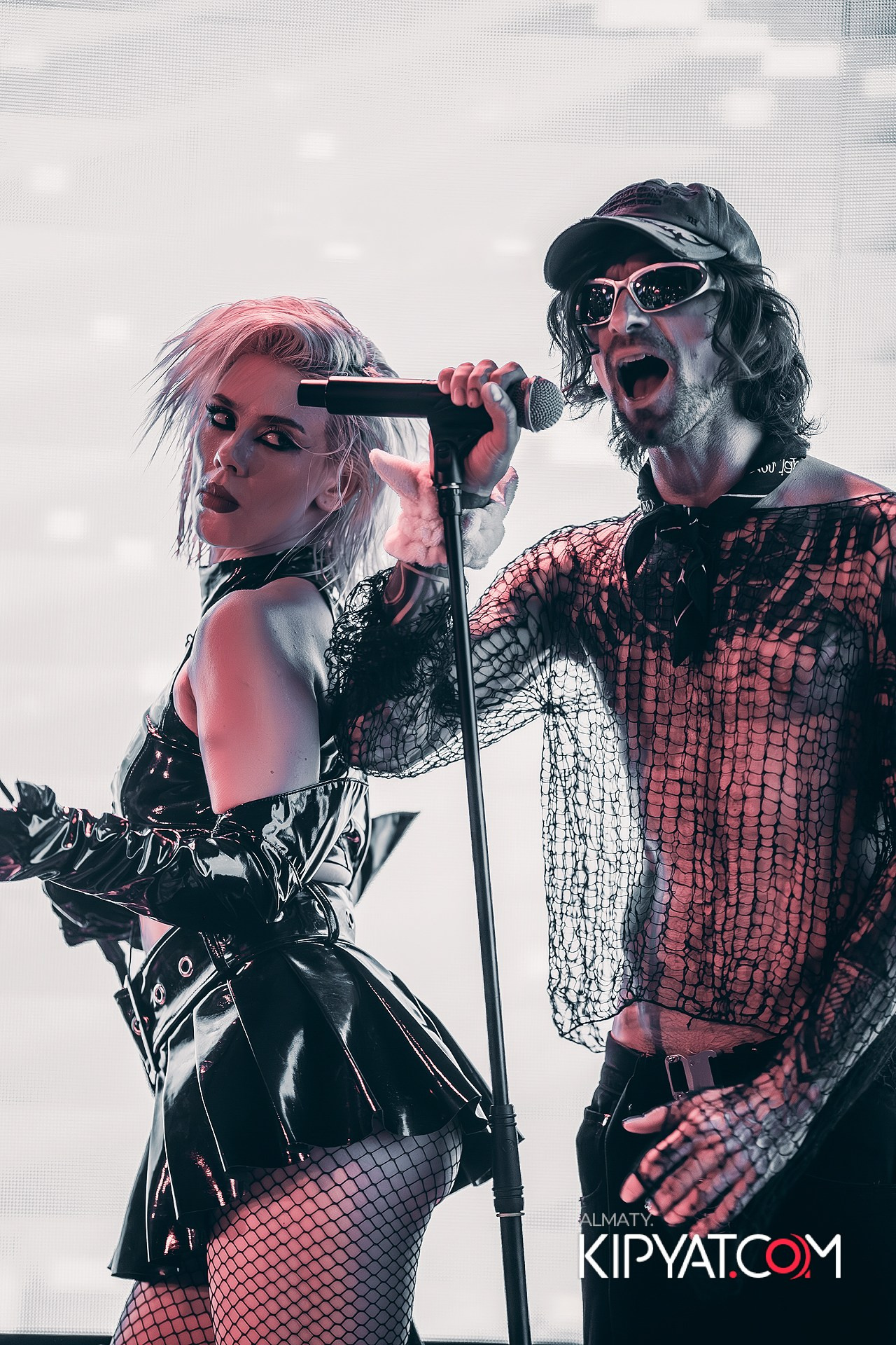 QUEST PISTOLS В РЕСТОРАНЕ NINO. КИПЯТКОМ АЛМАТЫ!