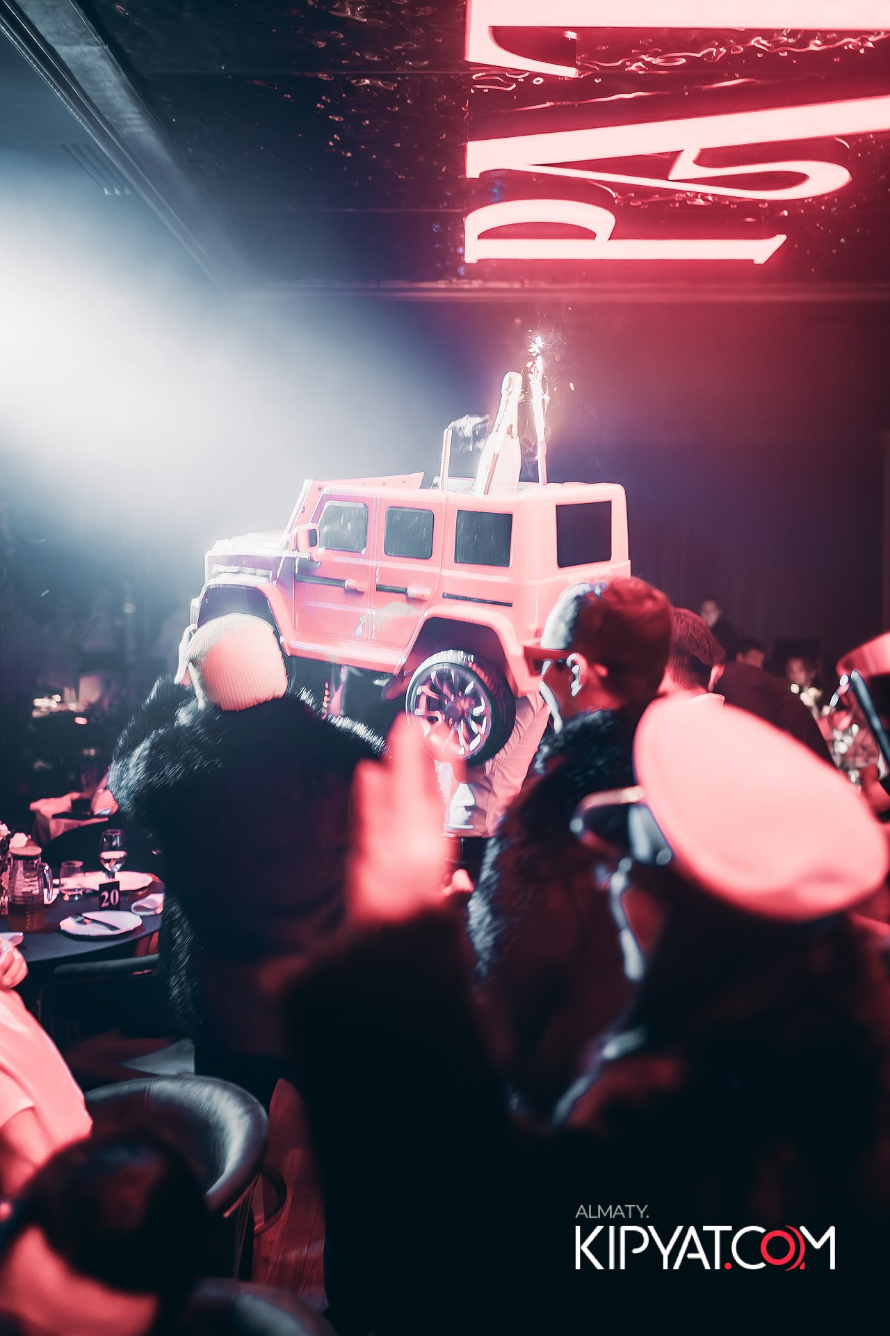 PATRIKI RESTAURANT. КИПЯТКОМ АЛМАТЫ!