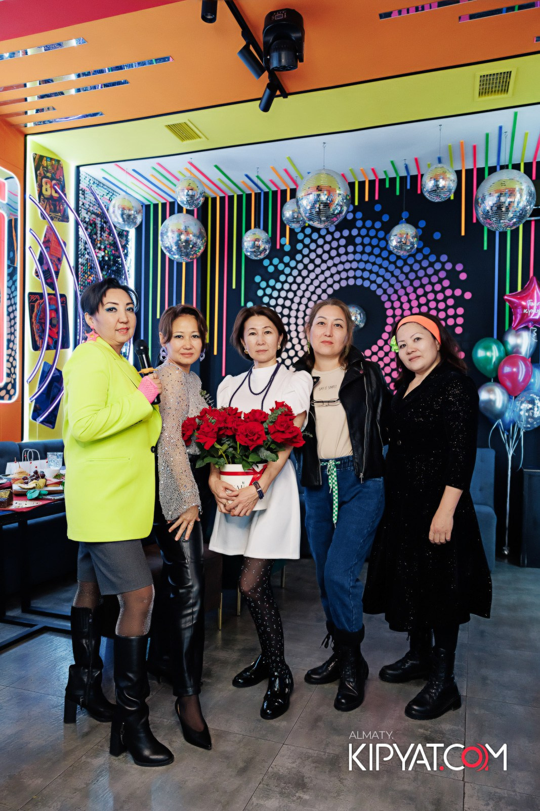 ЗАЯ, НА БИС. КИПЯТКОМ АЛМАТЫ!